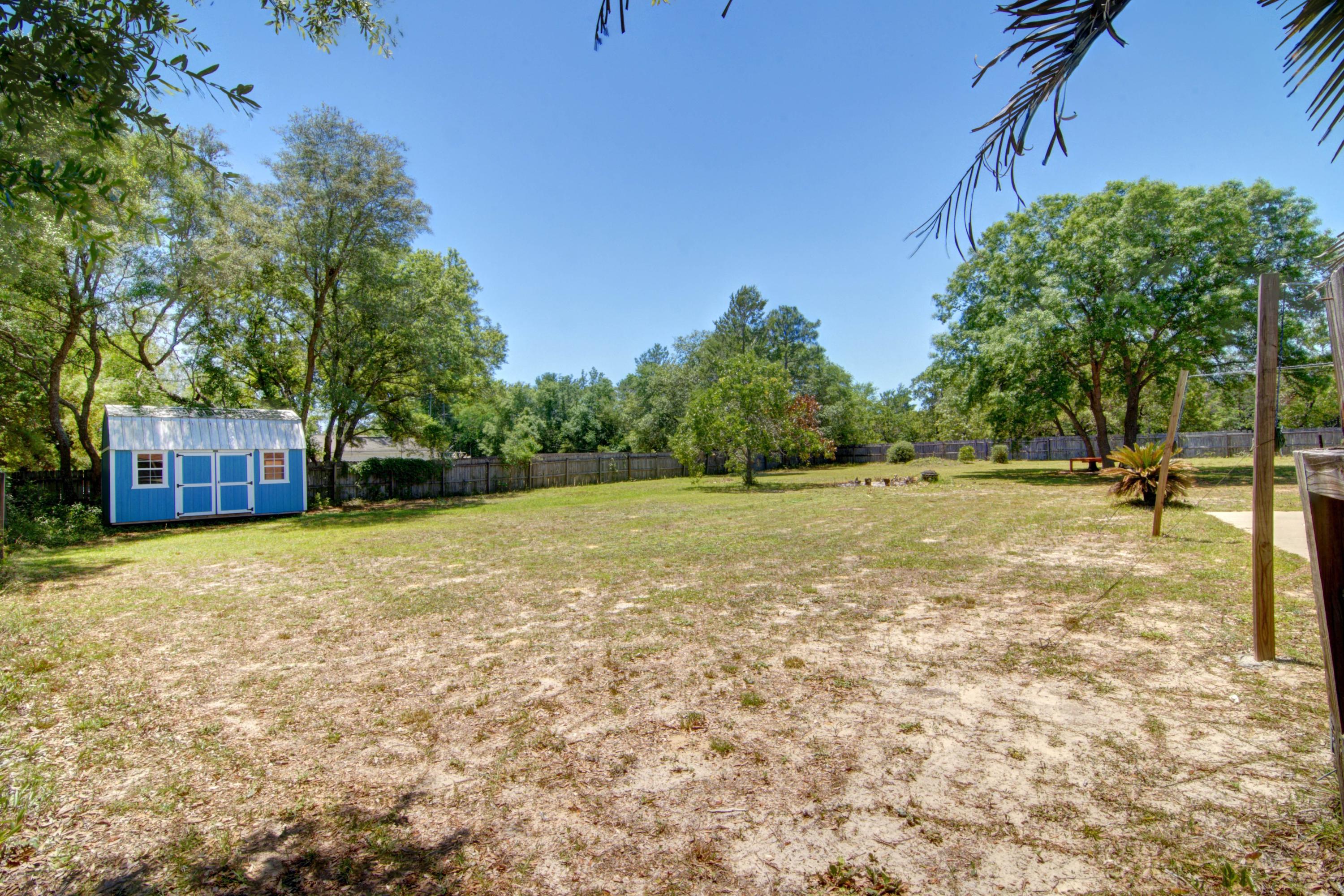 EAST BAY RIVER ESTATES 1ST ADDN - Residential