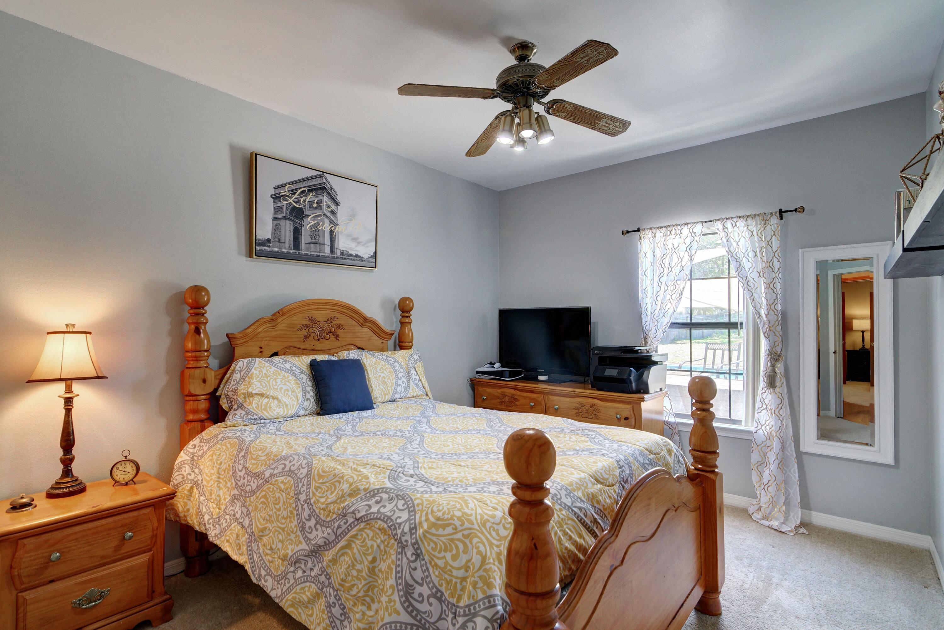 EAST BAY RIVER ESTATES 1ST ADDN - Residential