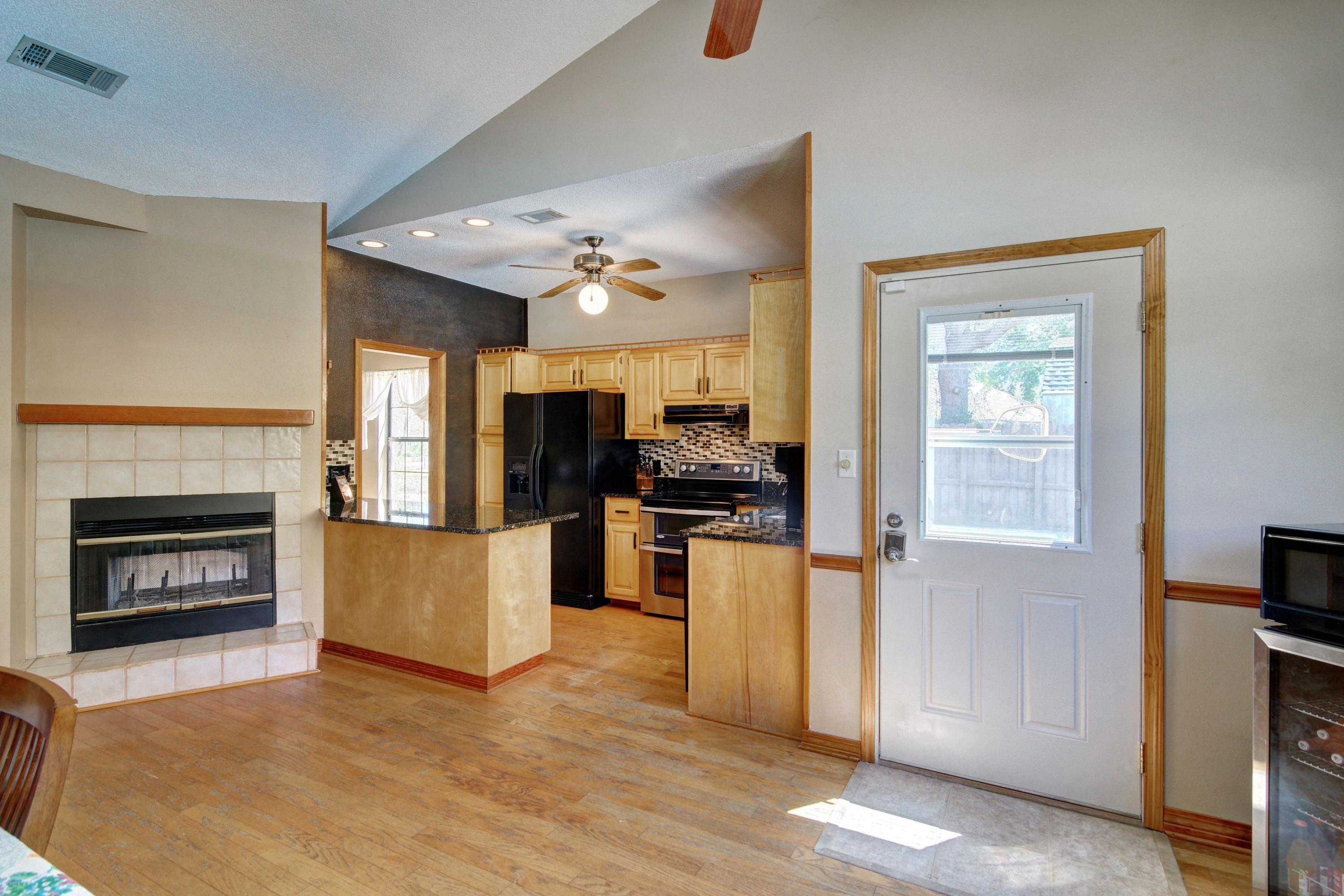 EAST BAY RIVER ESTATES 1ST ADDN - Residential
