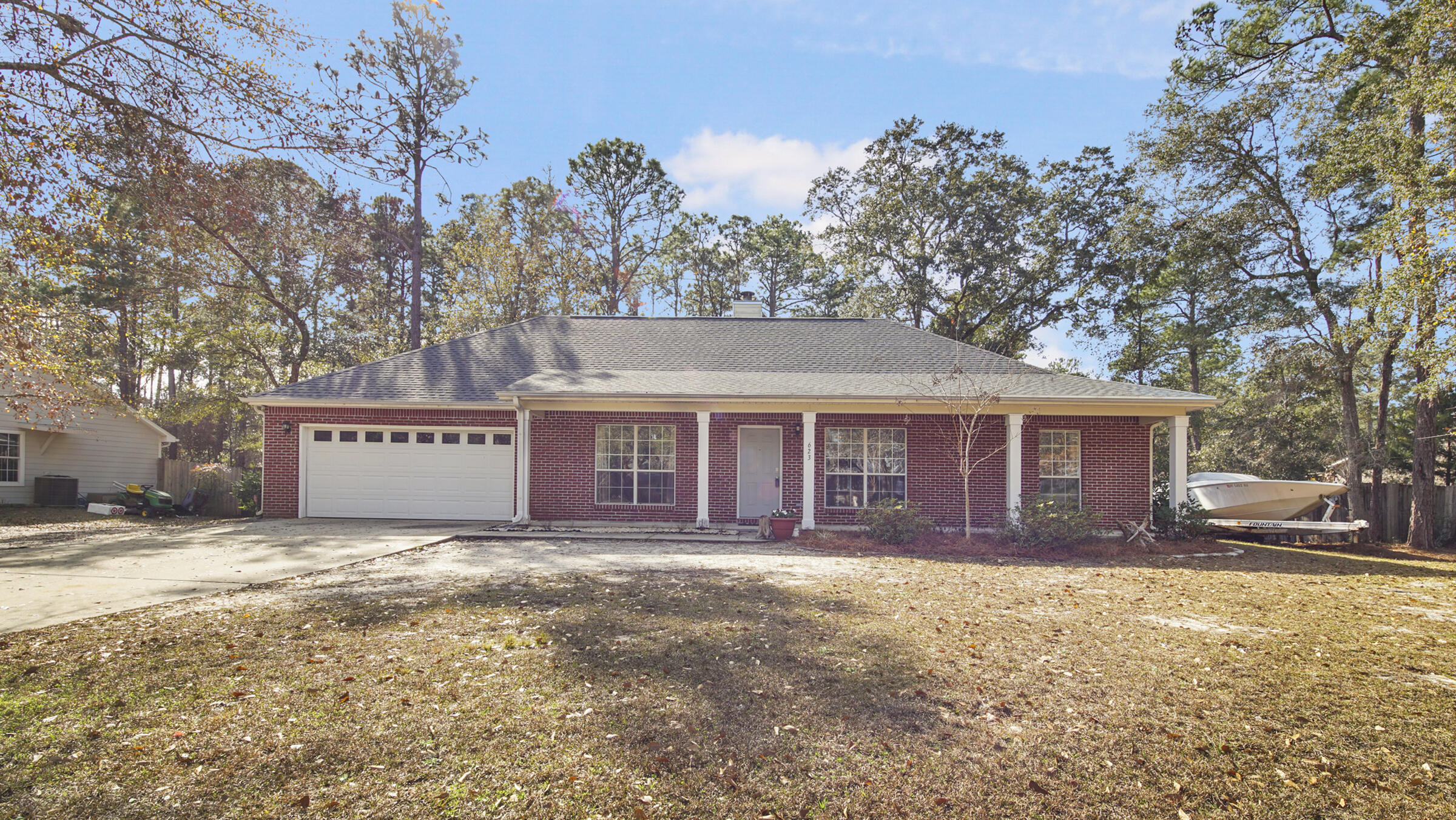 BAY GROVE - Residential