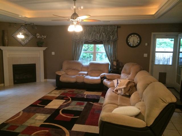 SUMMER PLACE - Residential Lease
