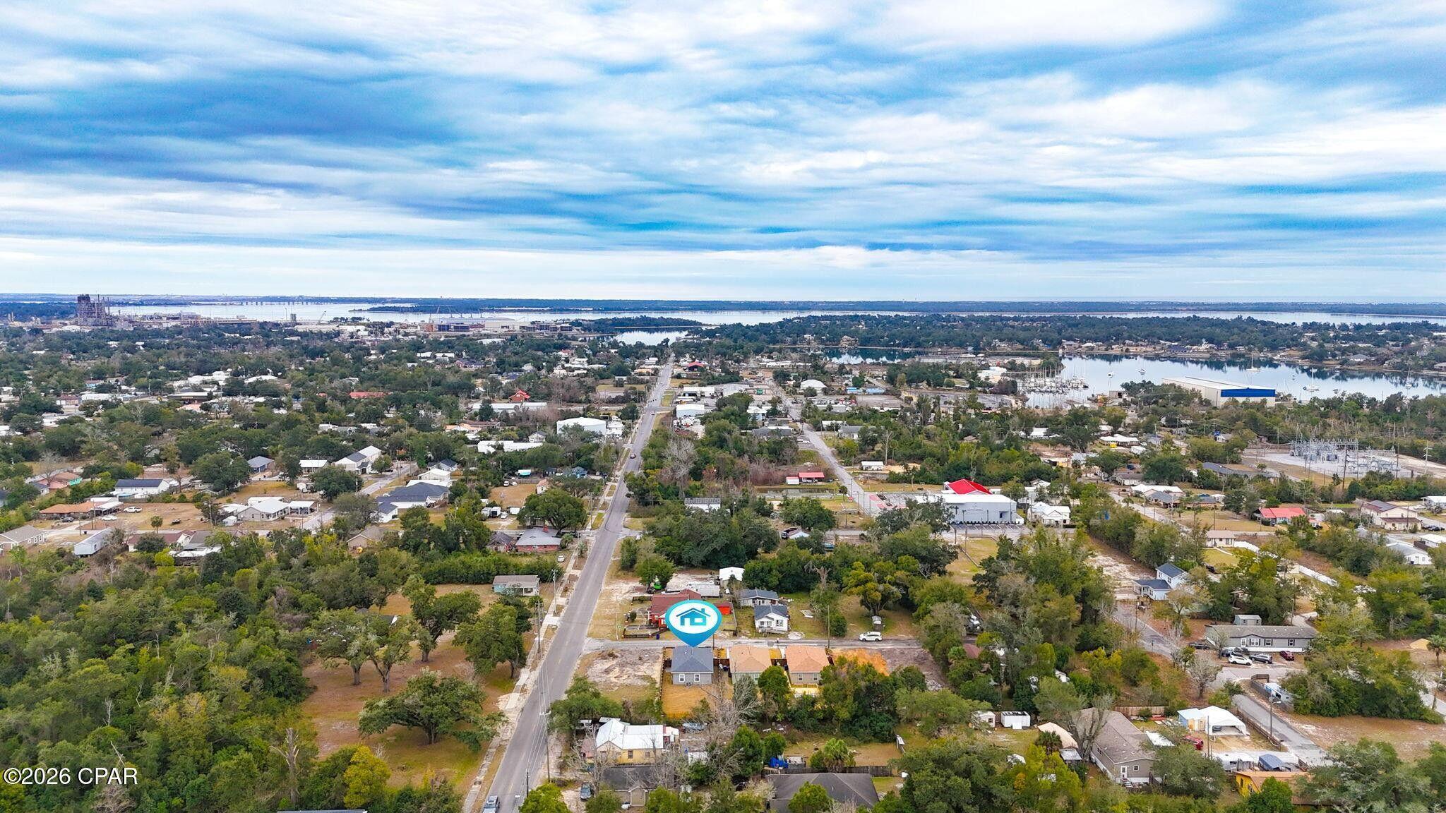 NO RECORDED SUBDIVISION - Residential