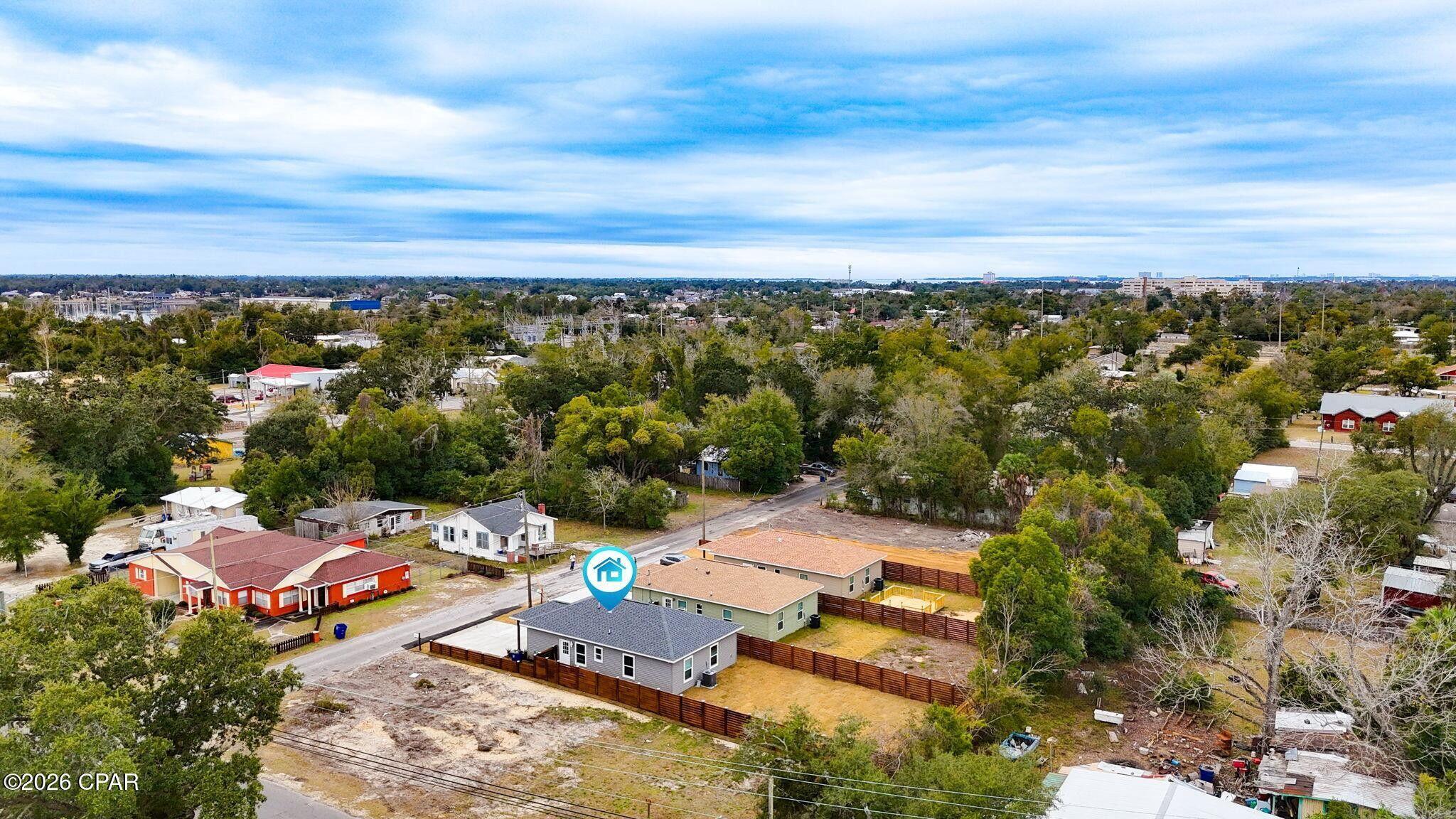 NO RECORDED SUBDIVISION - Residential