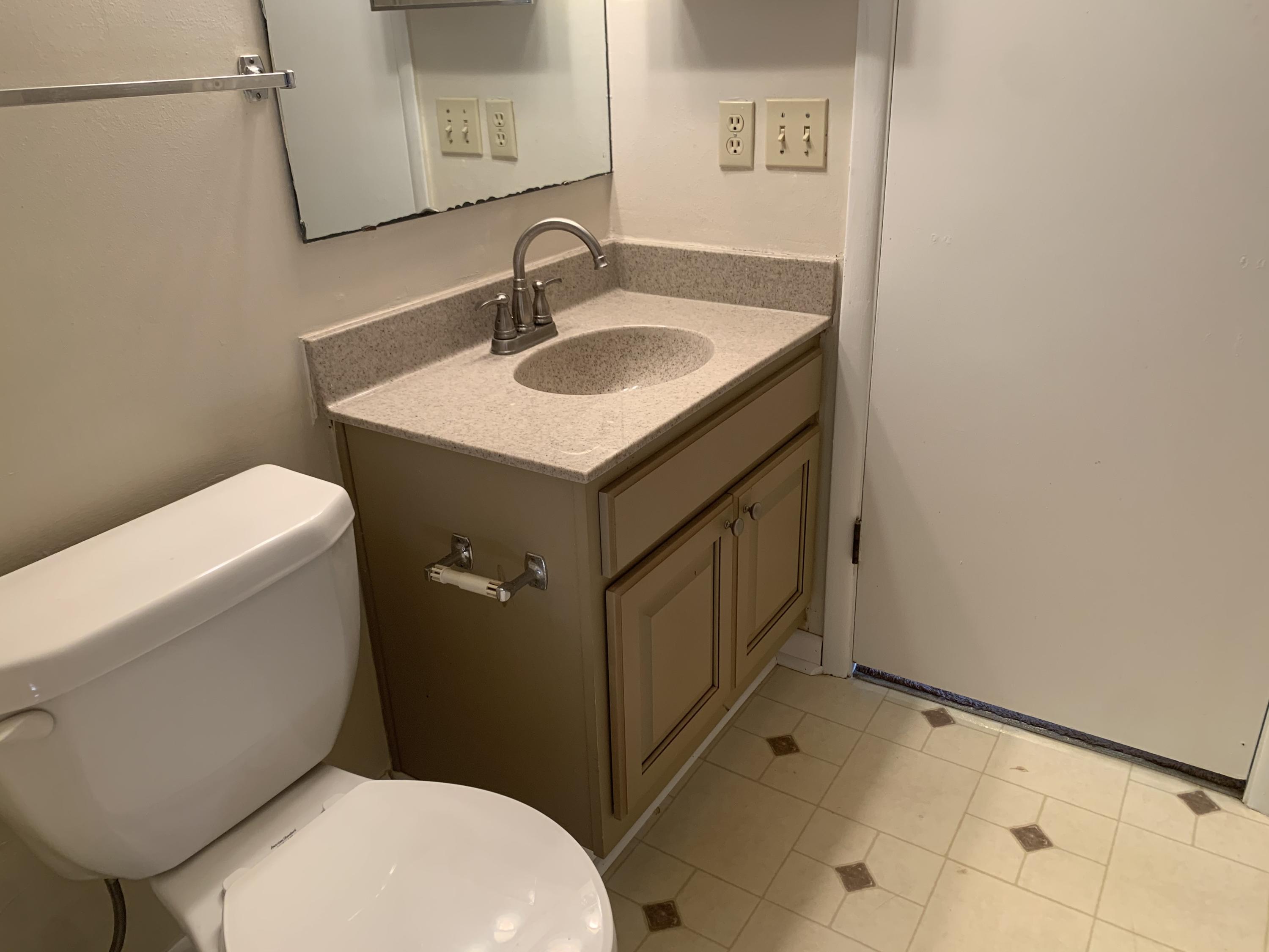 CASA DEL MAR - Residential Lease