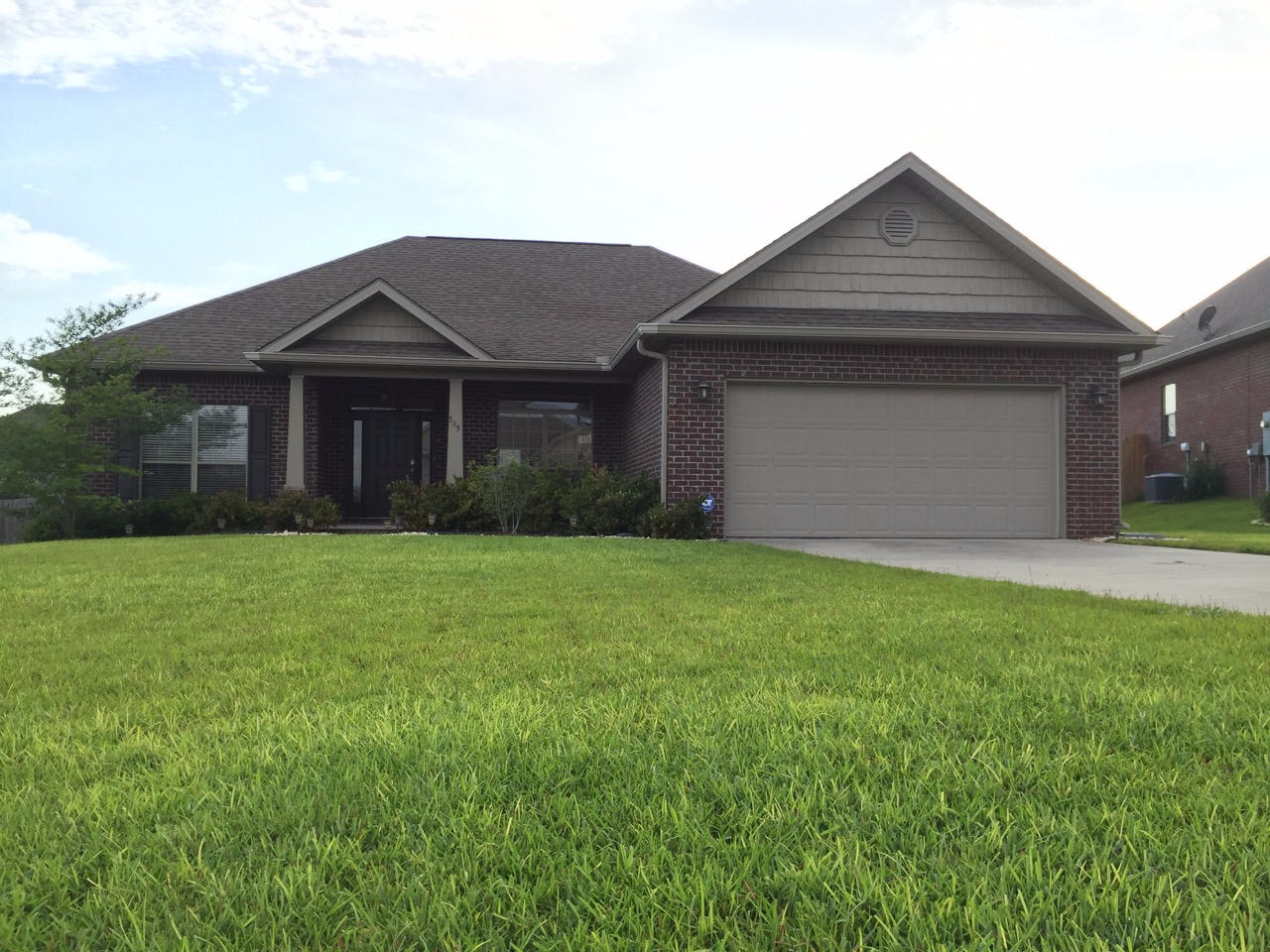 Available 6-1-17- Fantastic all brick home on a cul-de-sac on the south side of Crestview in the highly desirable Rolling Ridge Community. This open floor plan is airy and bright with vaulted ceilings and split bedrooms. It features a corner, wood-burning fireplace and gorgeous, warm wood laminate floors. NO CARPET! The yard is privacy fenced and has a sprinkler system with a separate meter for irrigation water. This home has never been rented before and is in top-notch condition. Neutral paint throughout (except the master bath is a fun green), tall dark wood cabinetry in the kitchen and black electric appliances including the side by side refrigerator. NO INSIDE SMOKING. Pets will be considered with approval and $400 non-refundable pet fee. Don't miss out. Call TODAY!