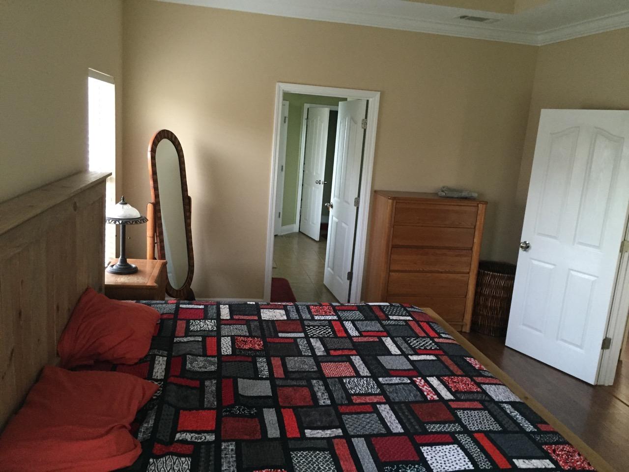 ROLLING RIDGE ESTATES - Residential Lease