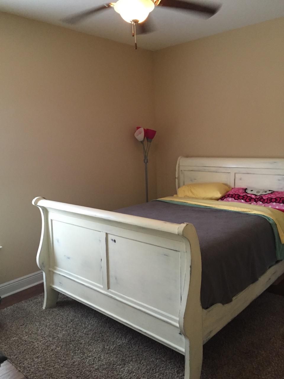 ROLLING RIDGE ESTATES - Residential Lease