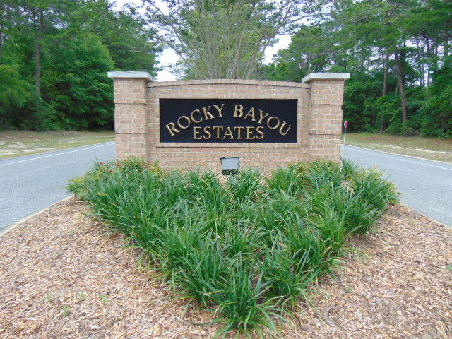 ROCKY BAYOU ESTATES 11A - Residential Lease