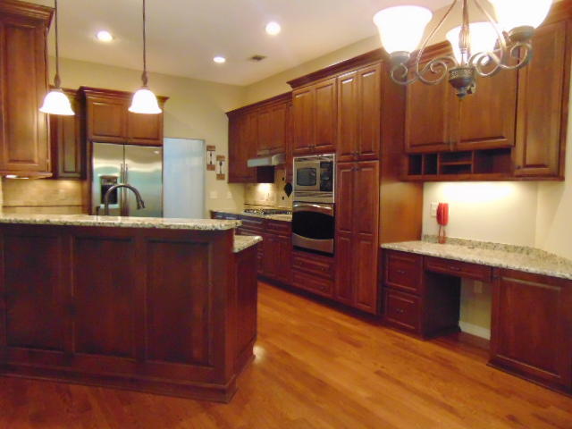 ROCKY BAYOU ESTATES 11A - Residential Lease
