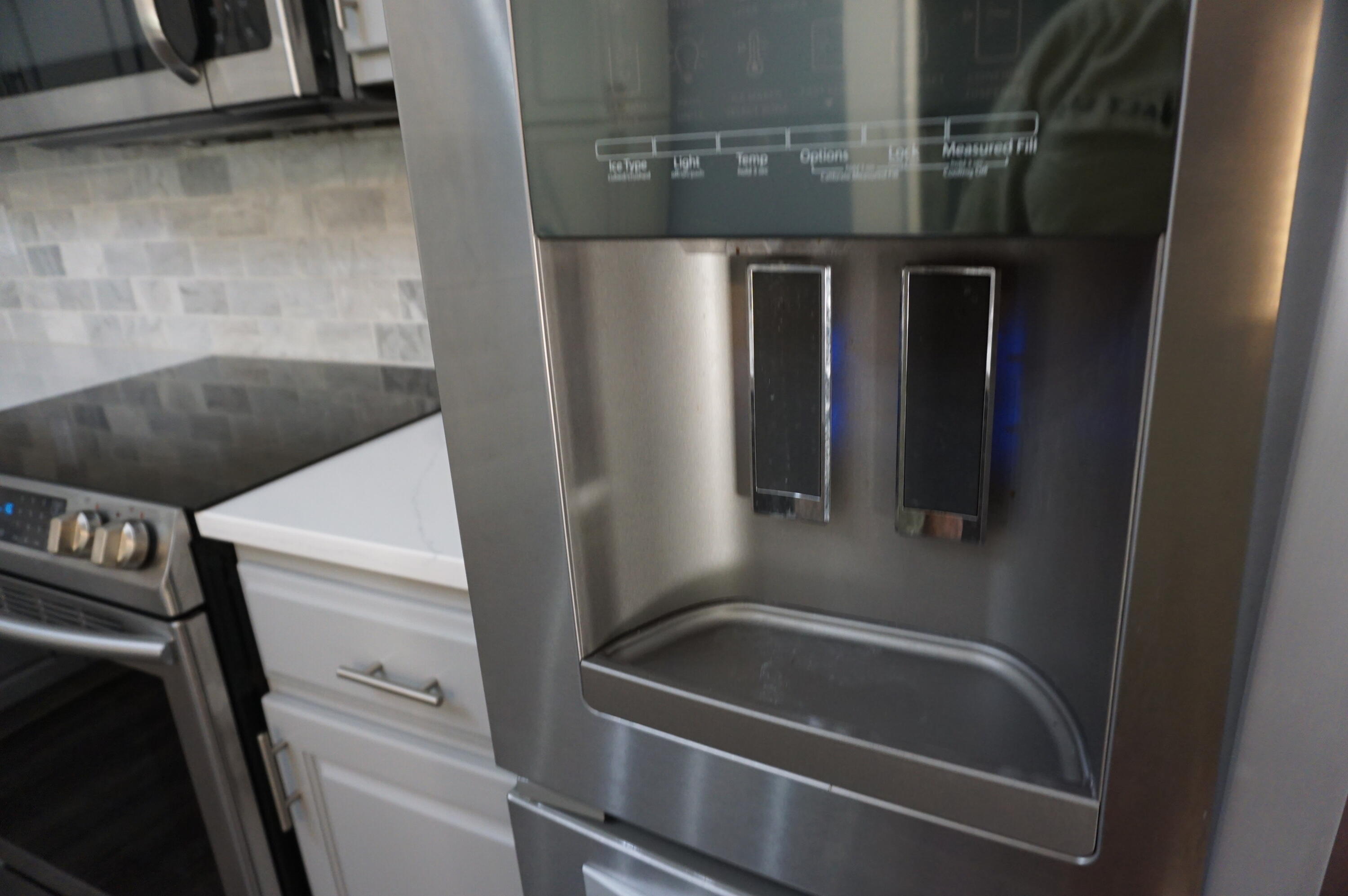 ROYAL OAKS - Residential Lease