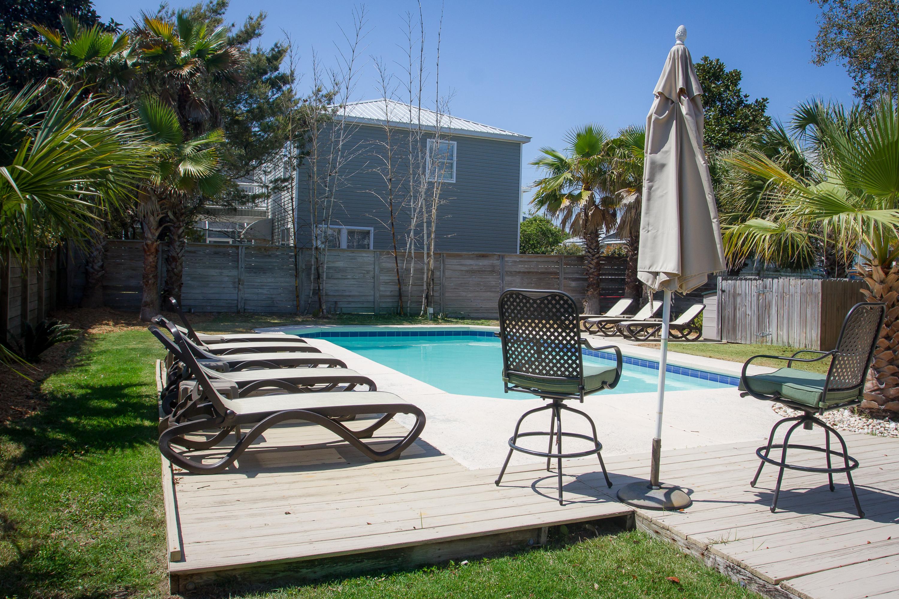 CRYSTAL BEACH - Residential