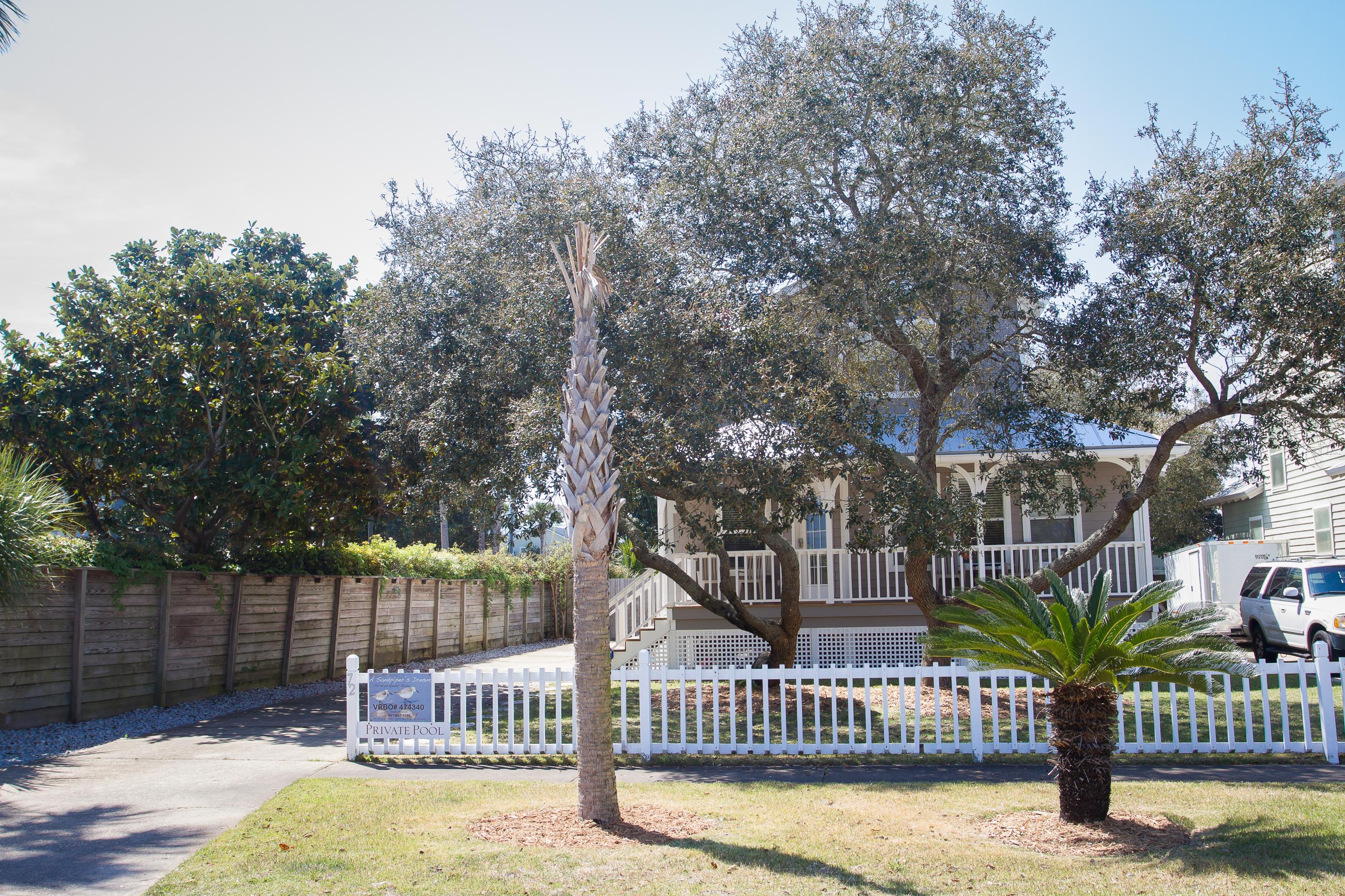 CRYSTAL BEACH - Residential