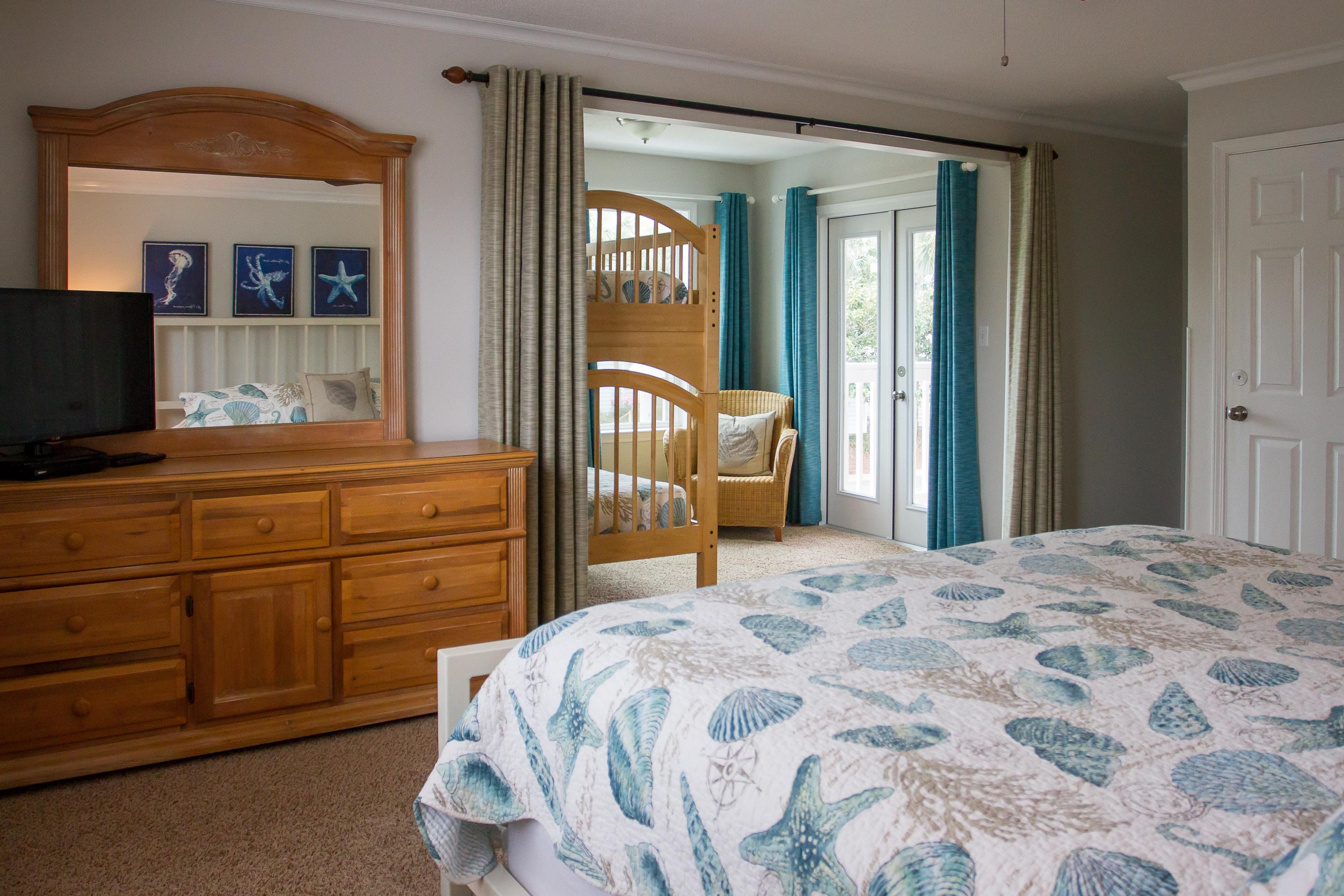 CRYSTAL BEACH - Residential