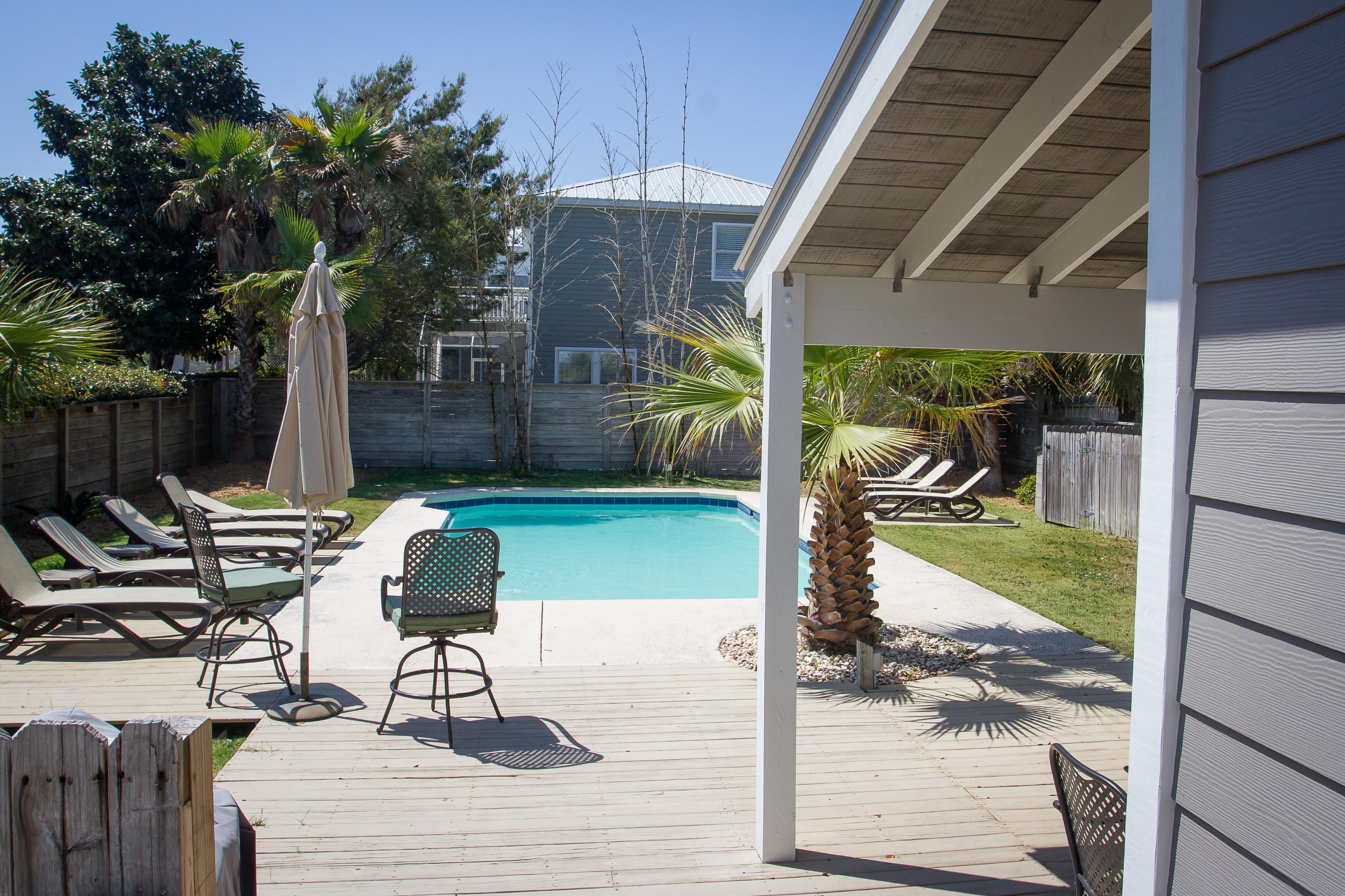 CRYSTAL BEACH - Residential