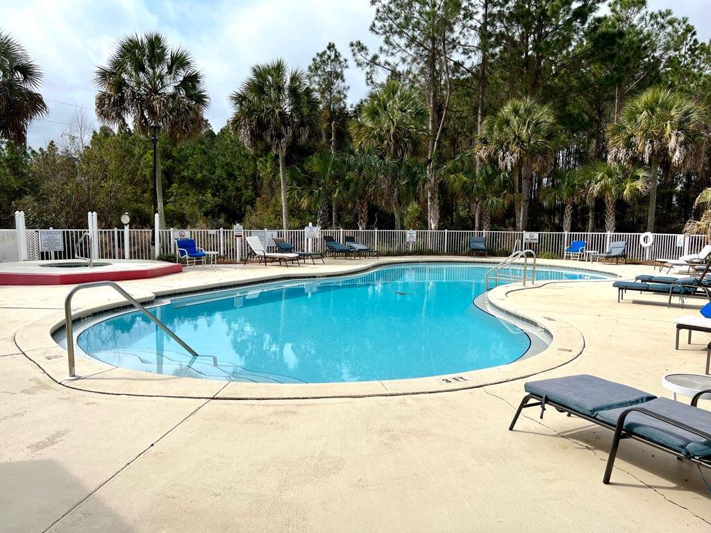 FLORIDA CLUB - Residential Lease