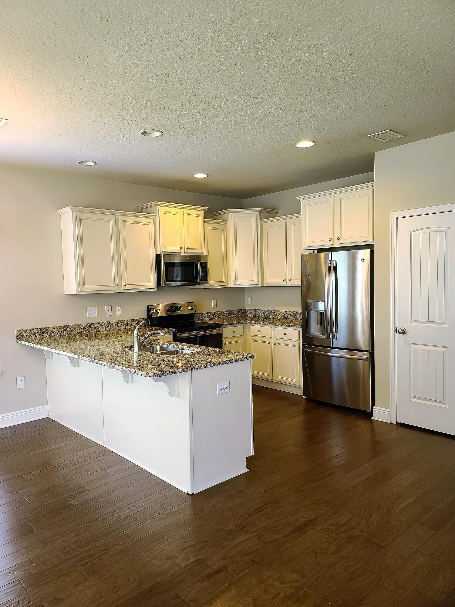 TRANQUILITY BY THE BAY - Residential Lease
