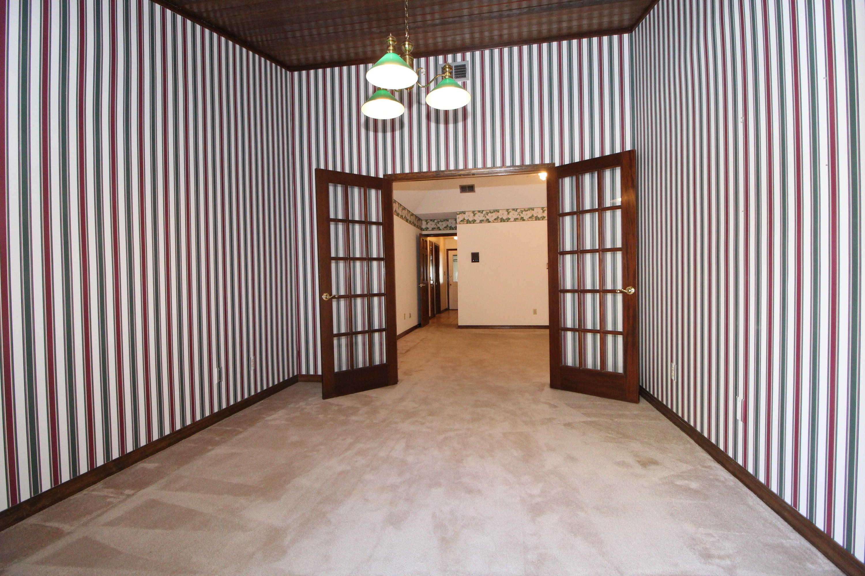 HANDS COVE - Residential