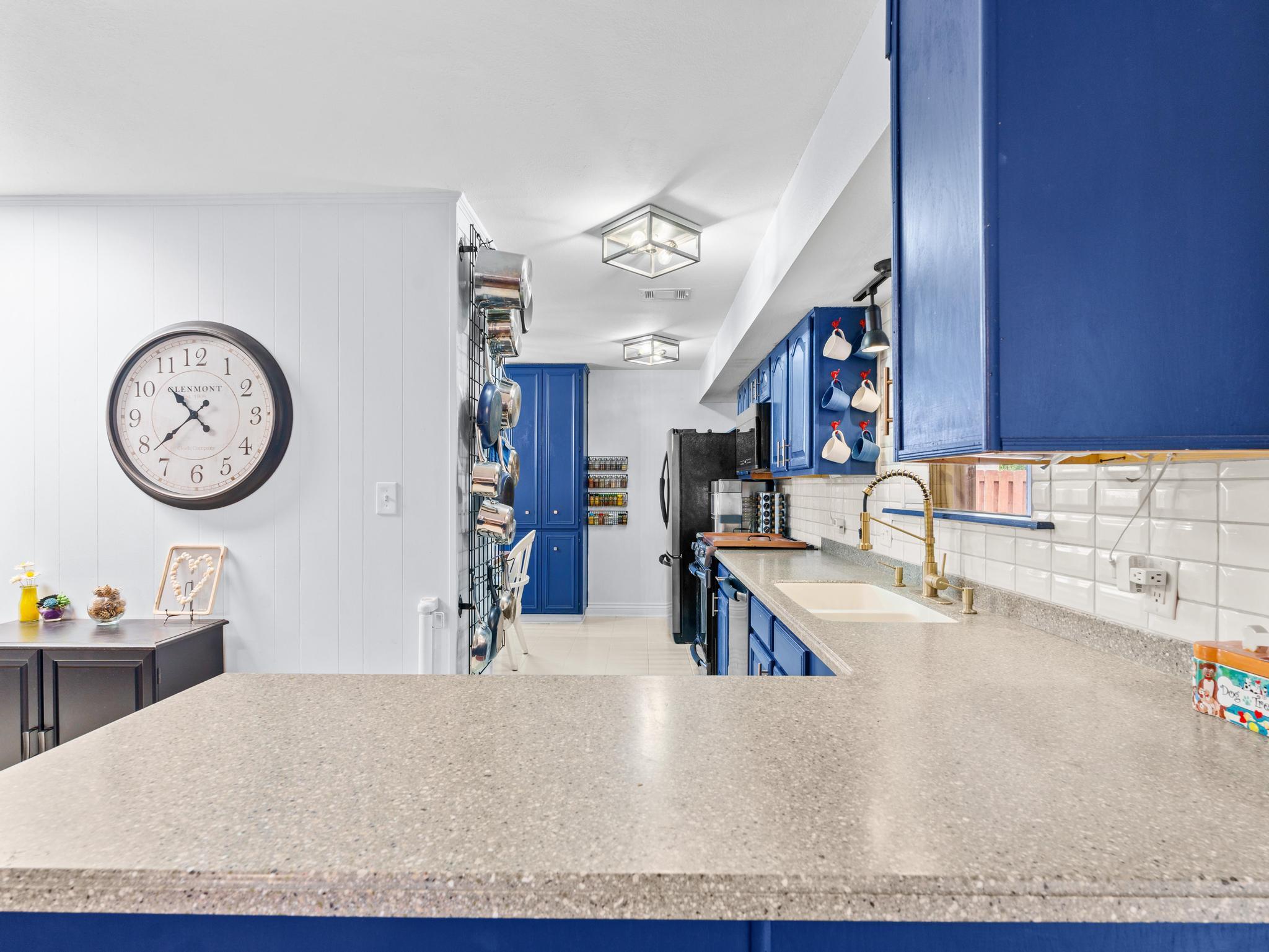PALMETTO ESTATES UNREC - Residential Lease