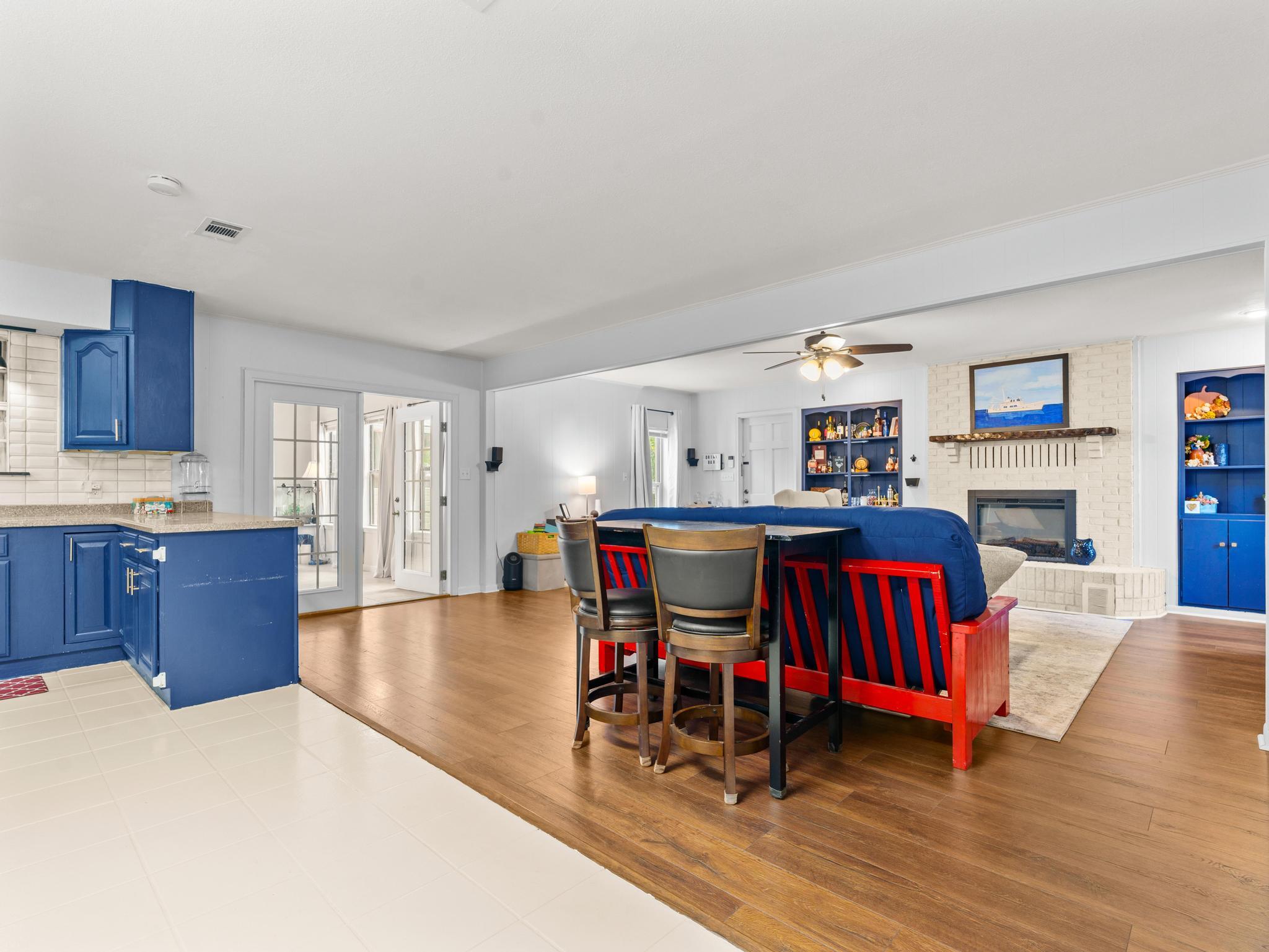 PALMETTO ESTATES UNREC - Residential Lease