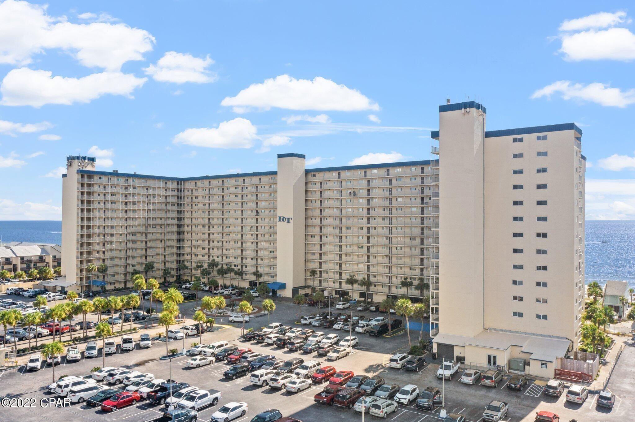 REGENCY TOWERS - Residential
