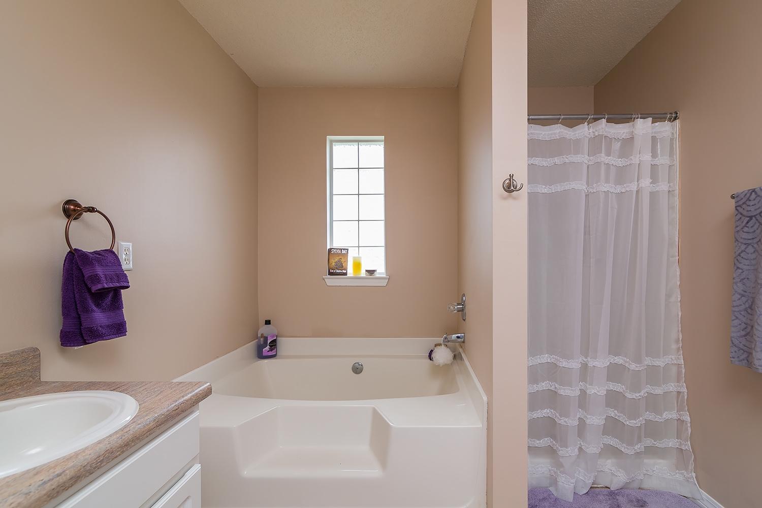 ANTIOCH ESTATES S/D - Residential Lease
