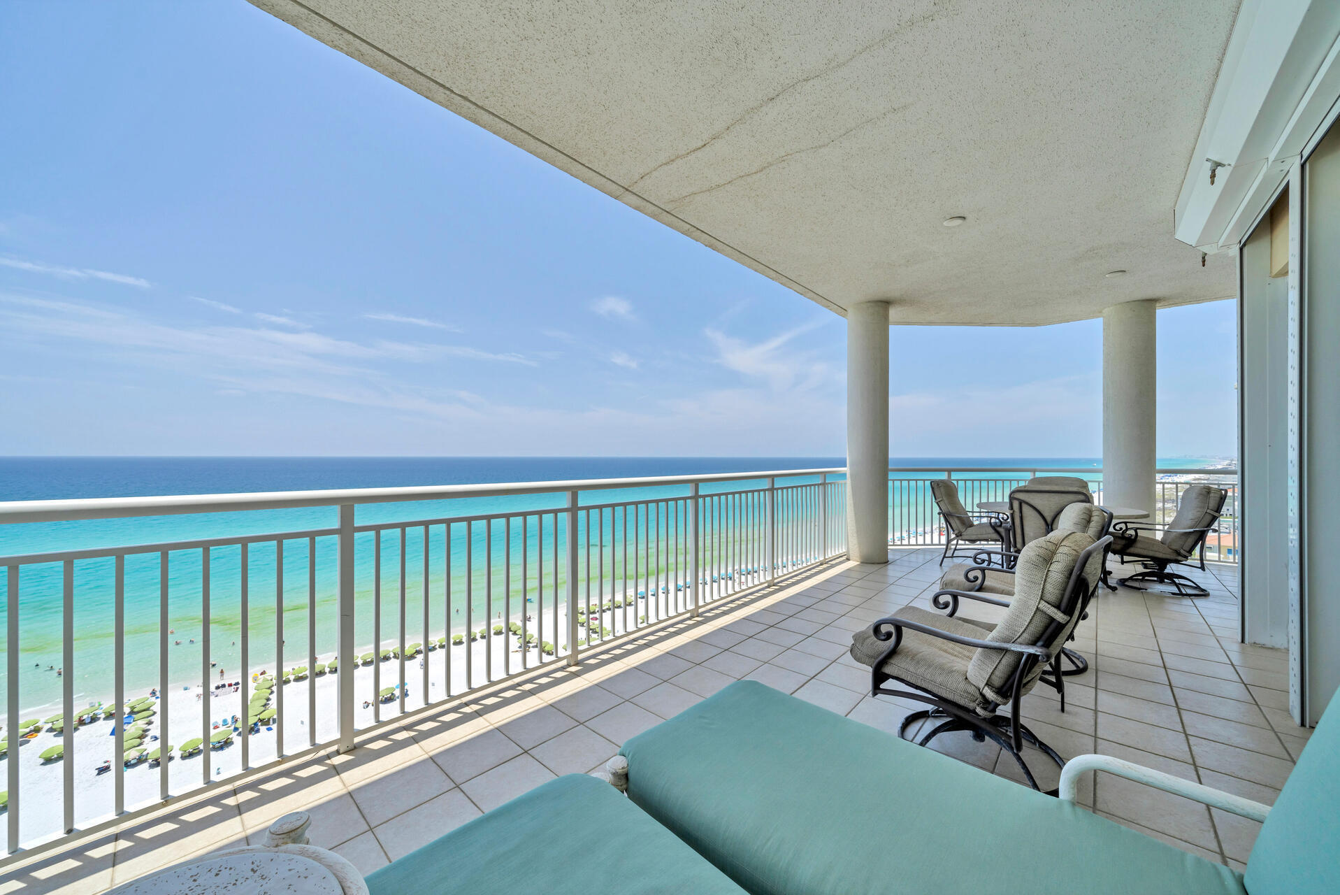 HIDDEN DUNES GRAND VILLAS - Residential