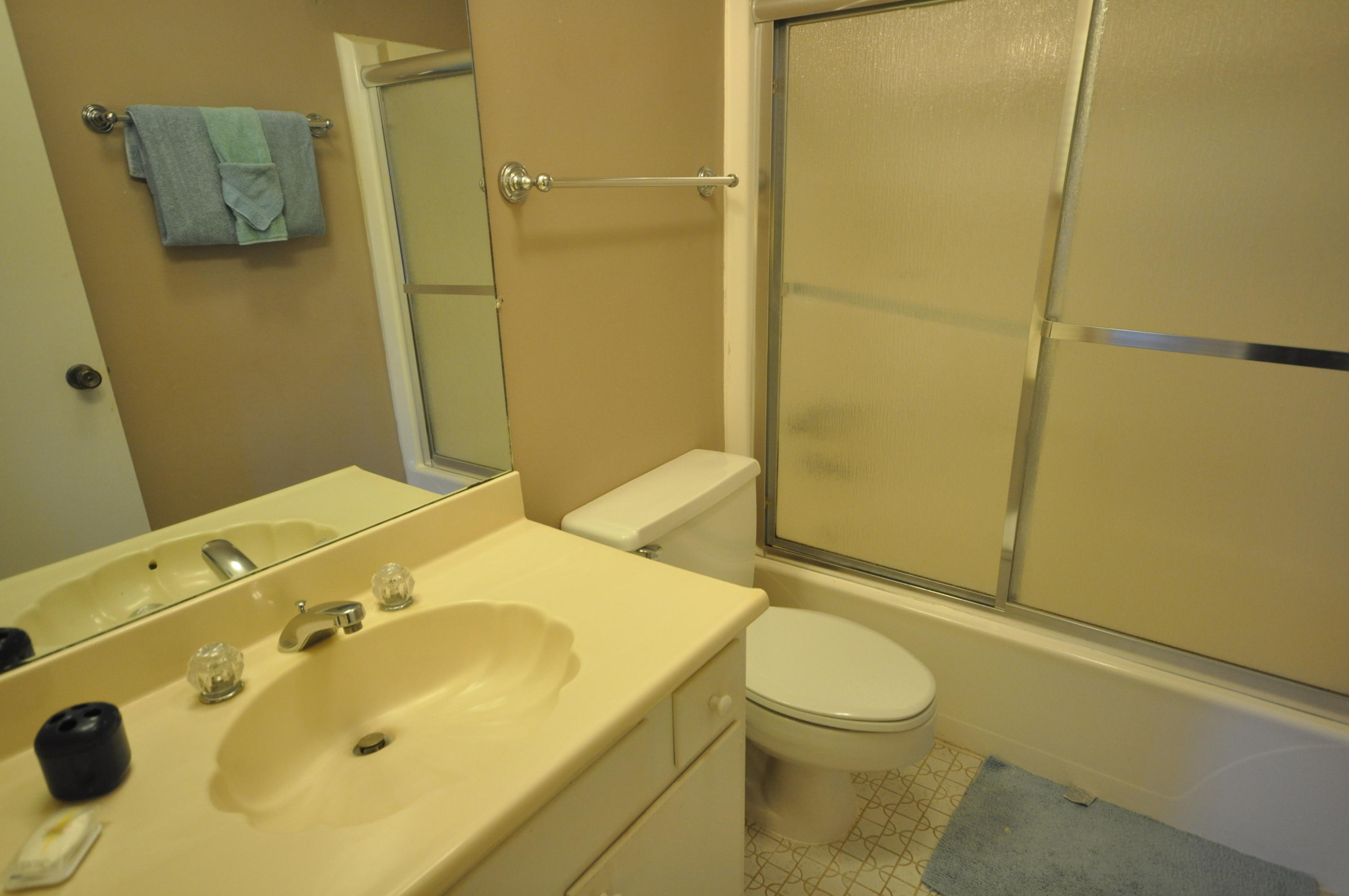 SANDPIPER VILLAGE CONDO - Residential Lease