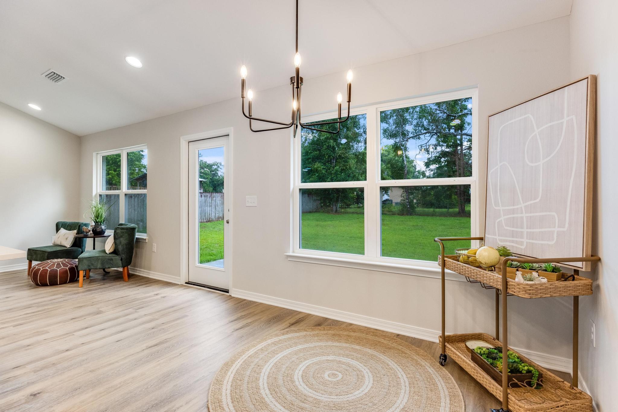 SPRING HOLLOW ESTATES - Residential