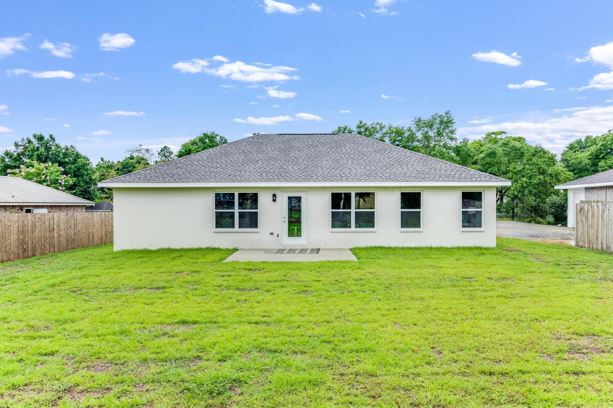 SPRING HOLLOW ESTATES - Residential