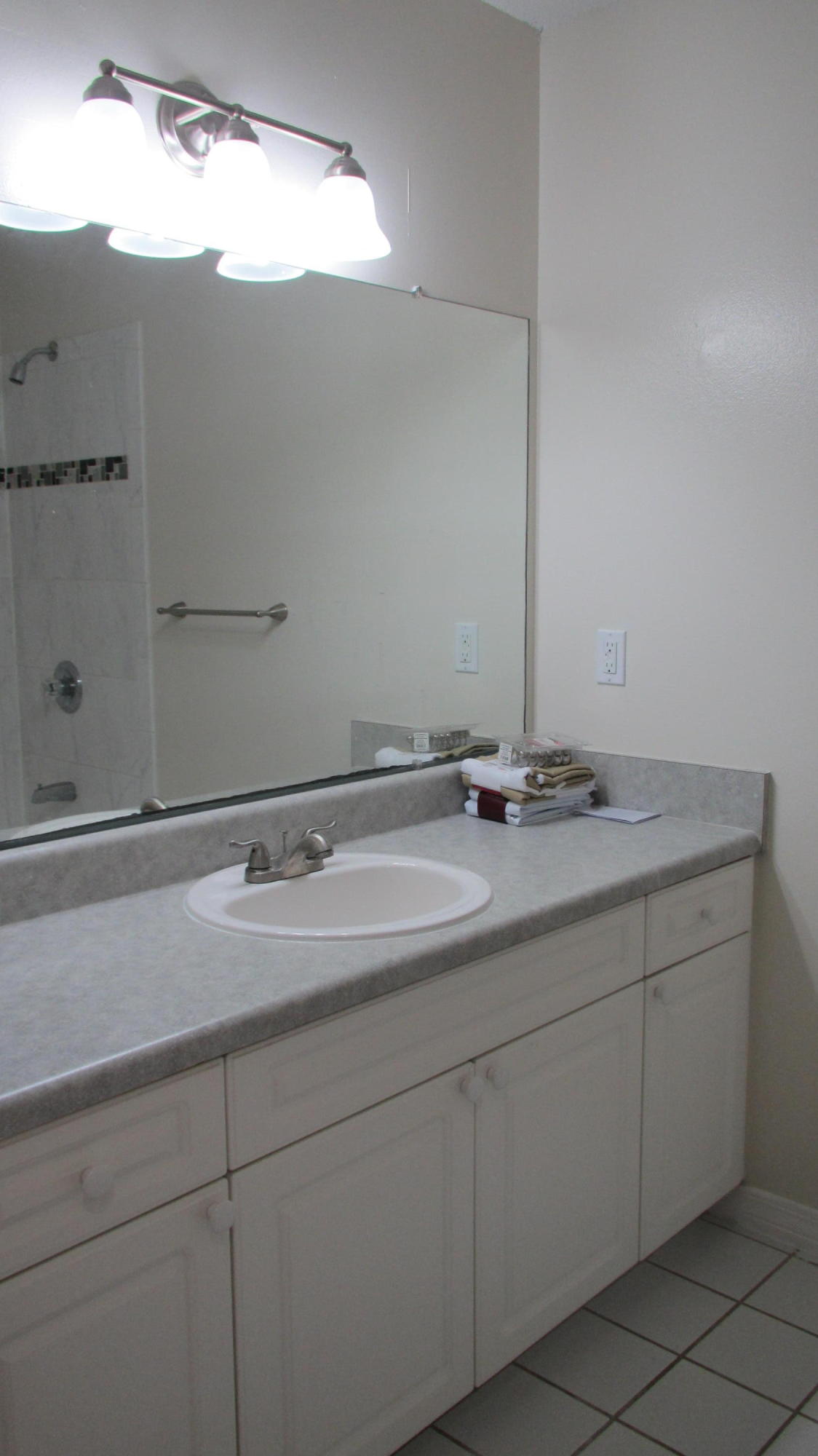 ROSEBUD PLANTATION T/H - Residential Lease