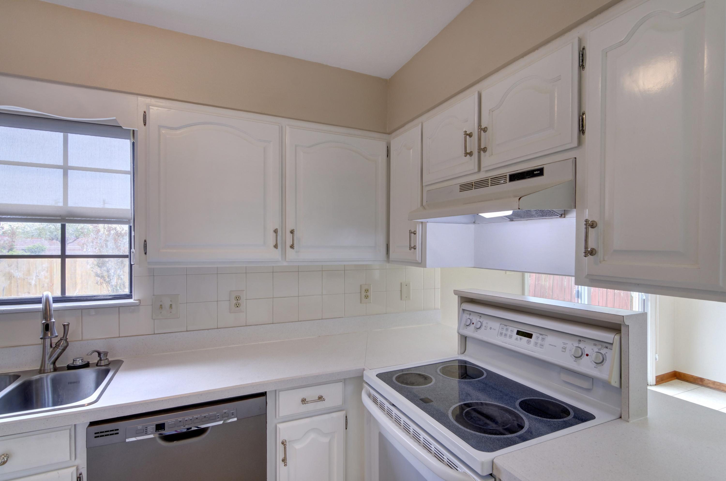 WOODLAND PARK ESTATES - Residential