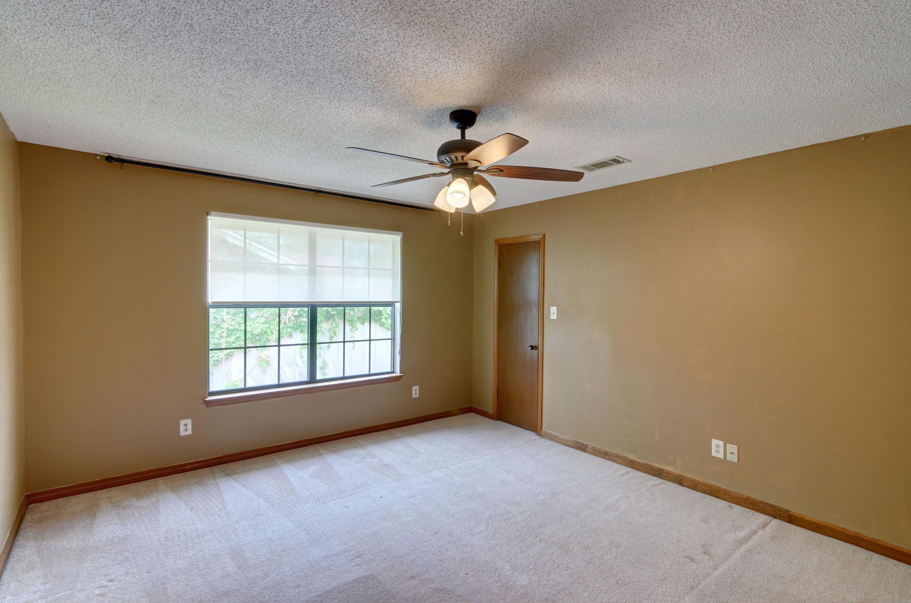WOODLAND PARK ESTATES - Residential