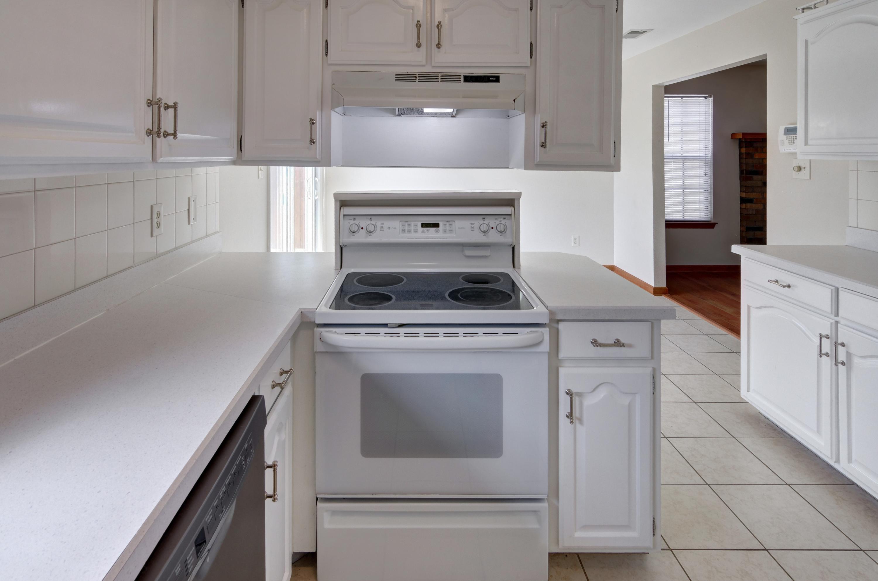 WOODLAND PARK ESTATES - Residential