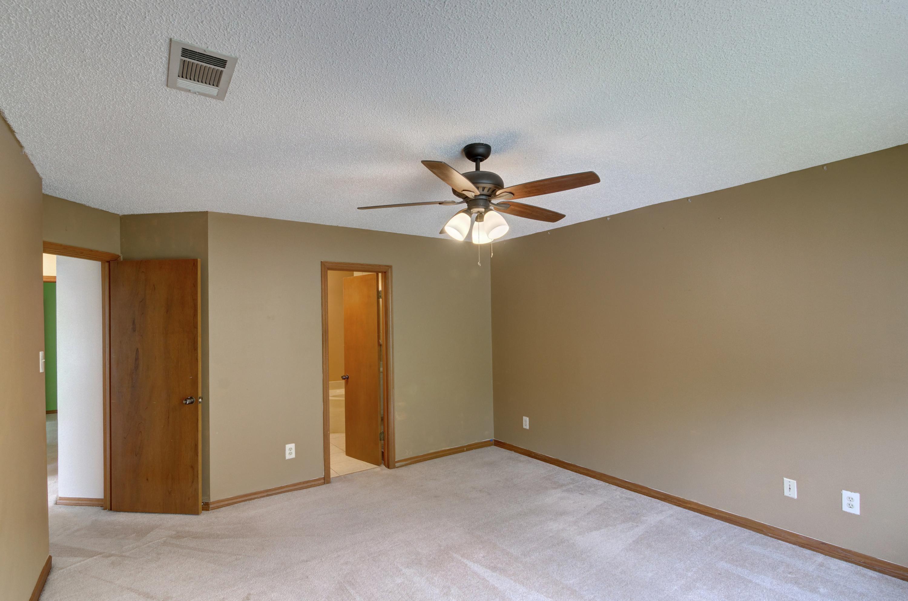 WOODLAND PARK ESTATES - Residential