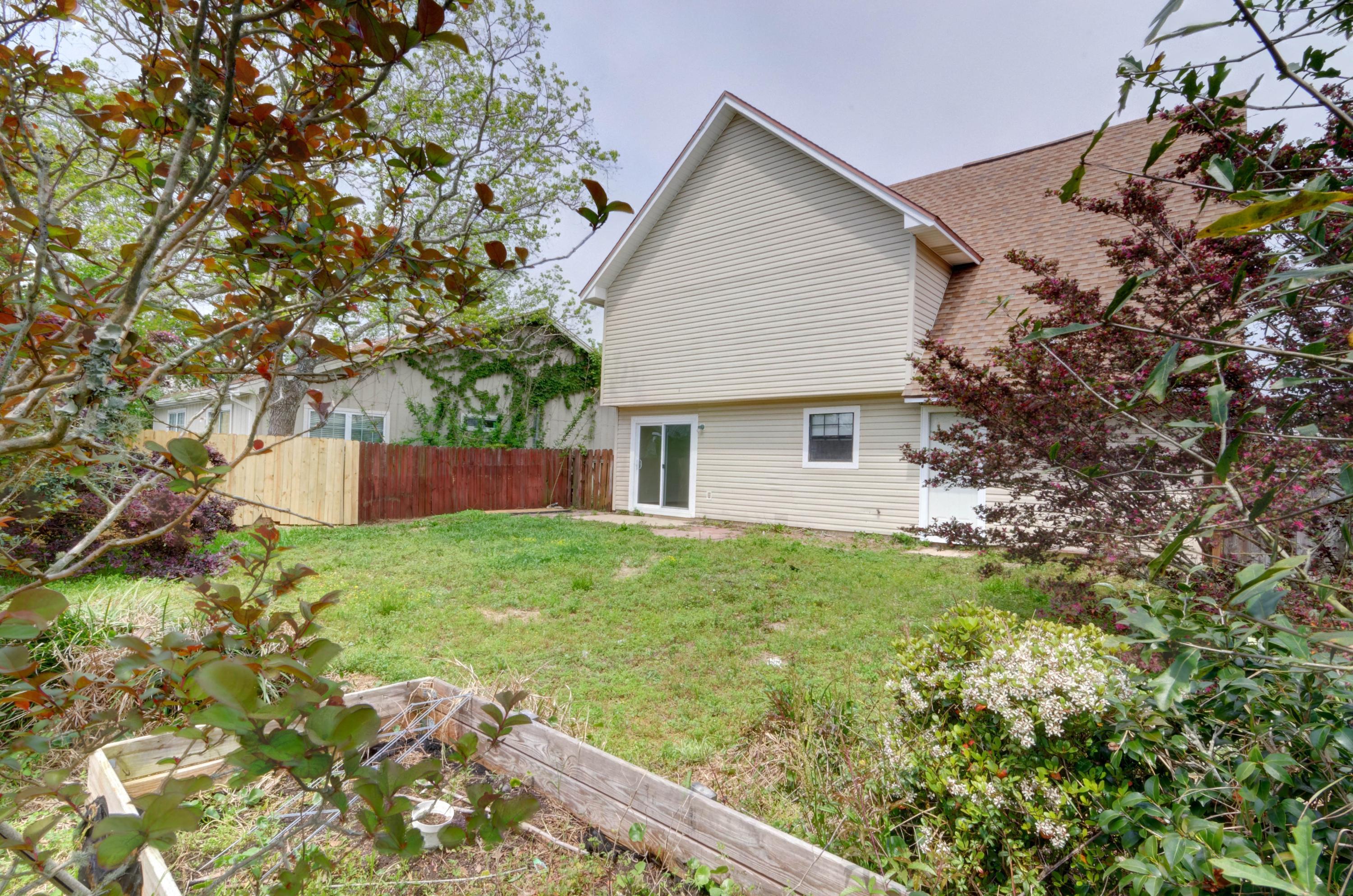 WOODLAND PARK ESTATES - Residential
