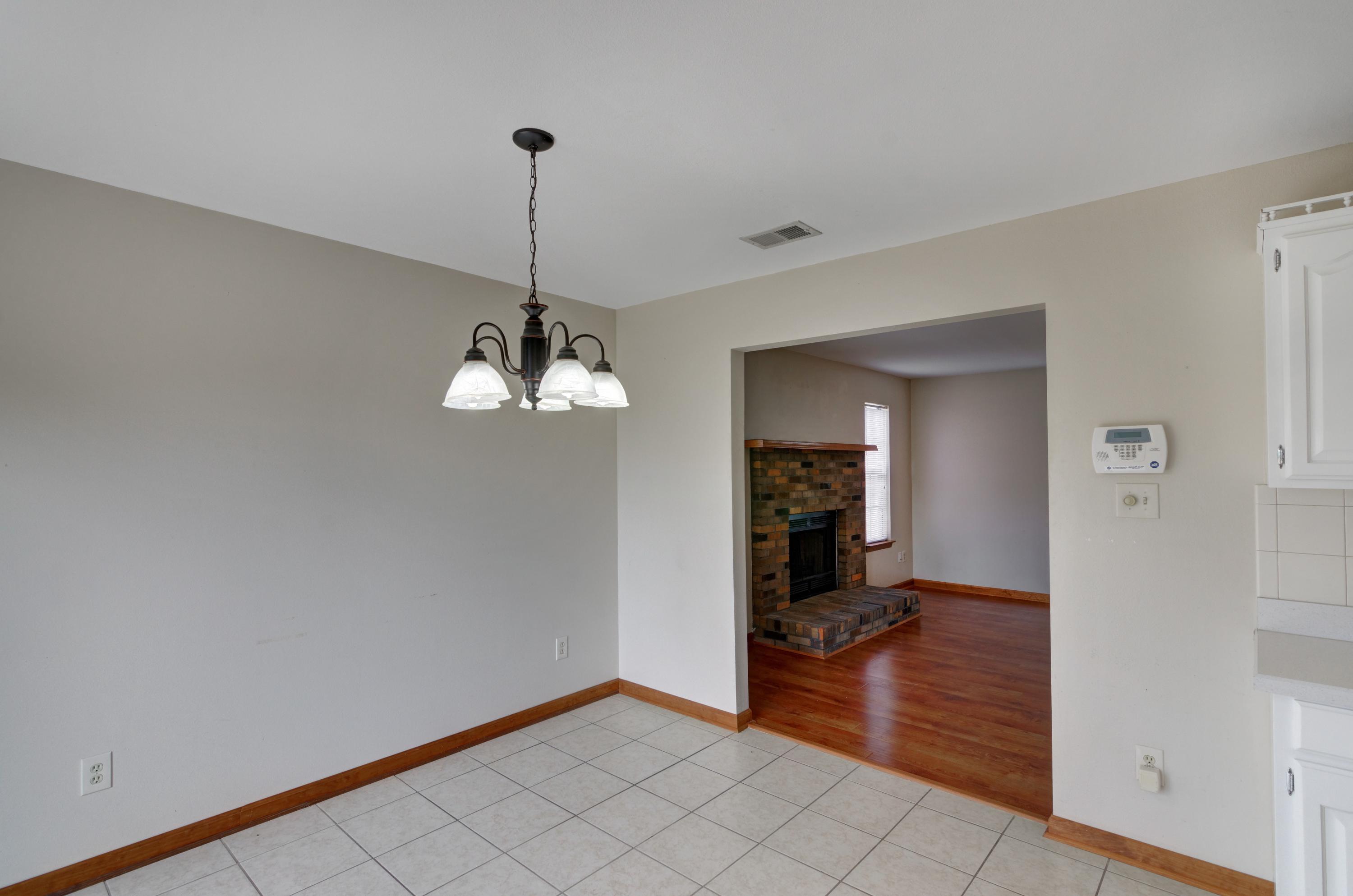 WOODLAND PARK ESTATES - Residential