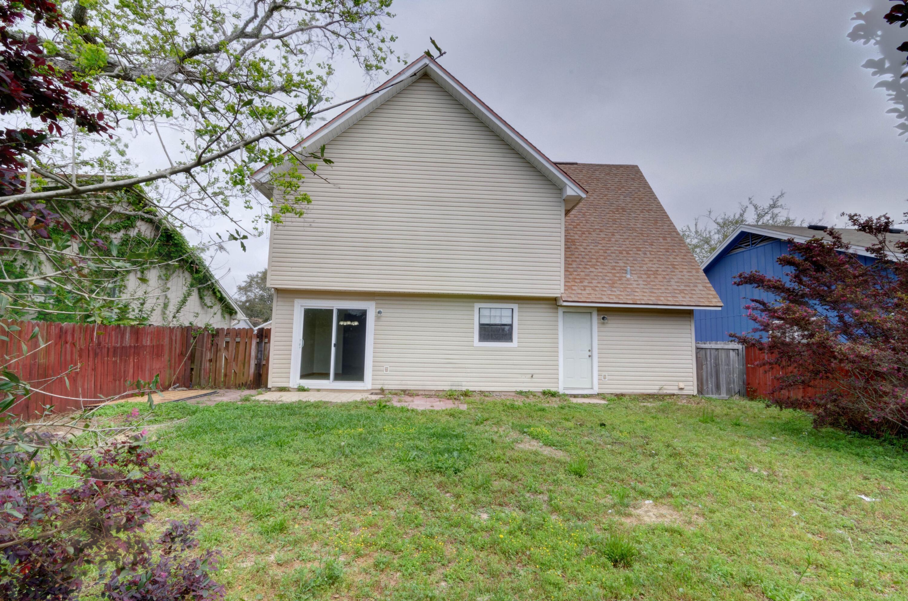 WOODLAND PARK ESTATES - Residential