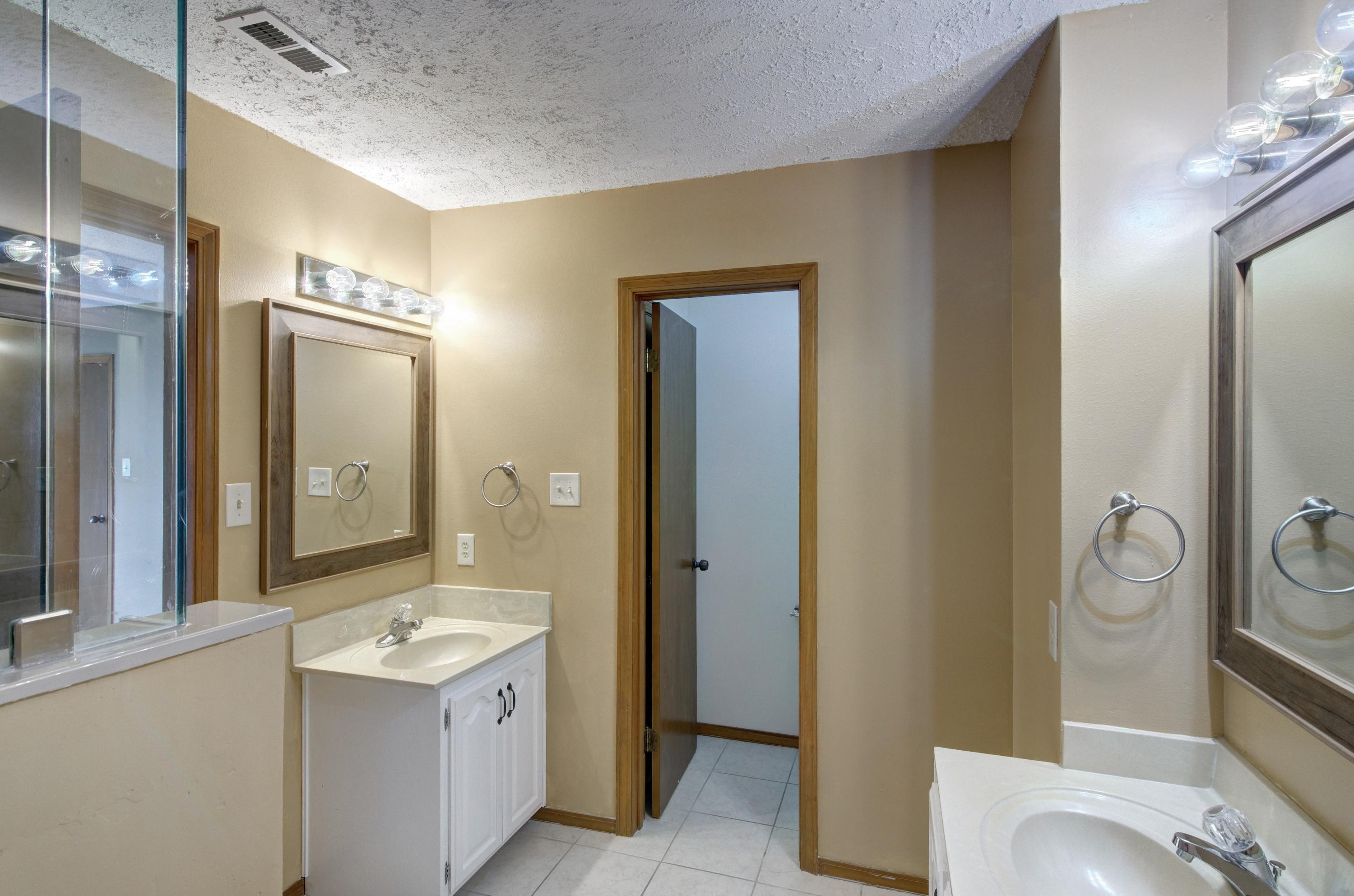 WOODLAND PARK ESTATES - Residential