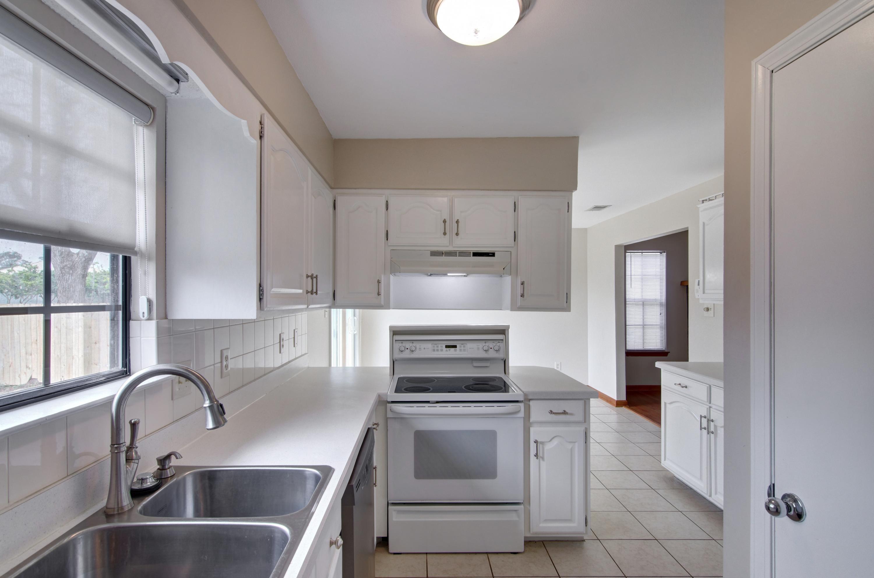 WOODLAND PARK ESTATES - Residential