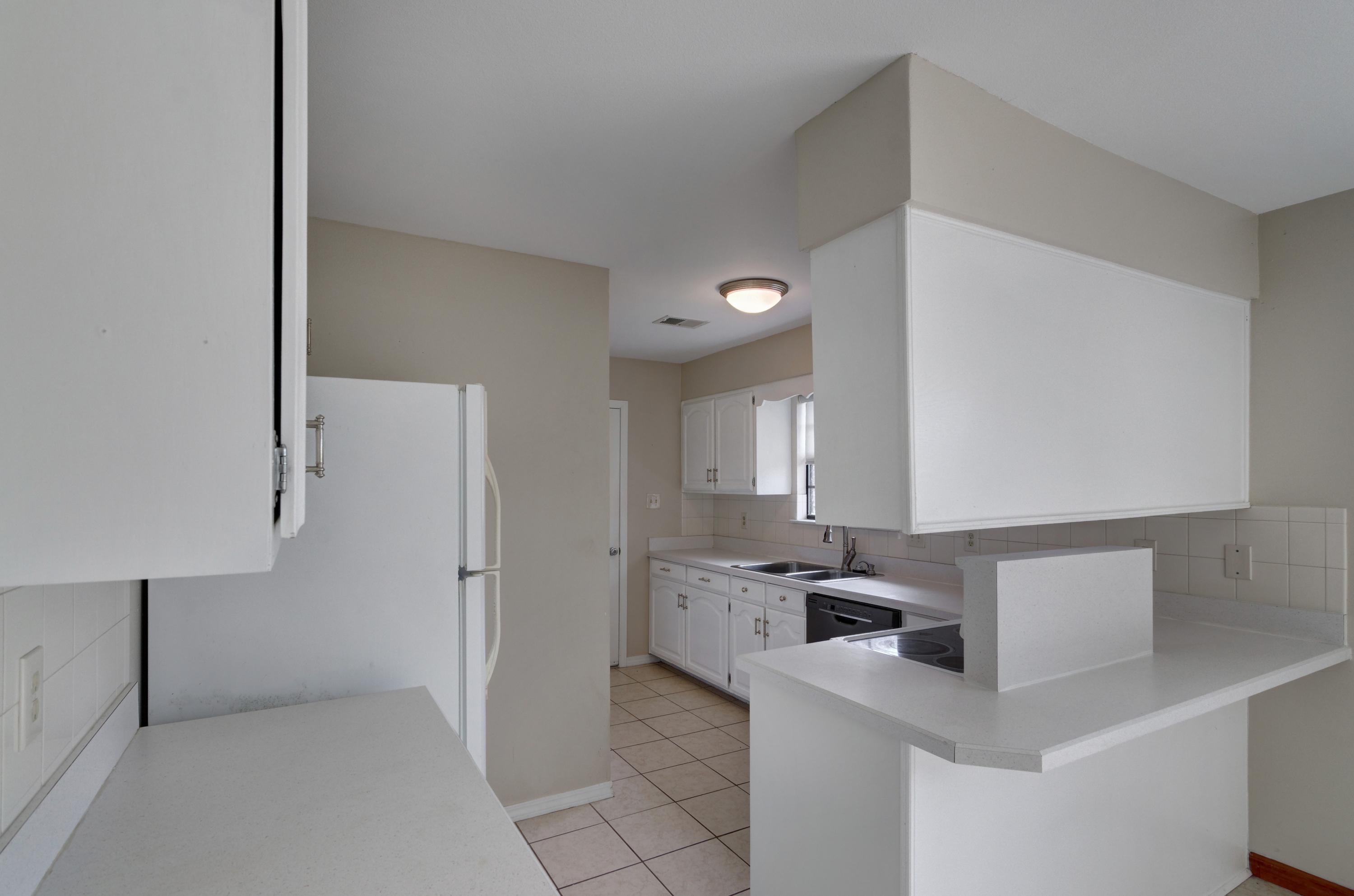 WOODLAND PARK ESTATES - Residential