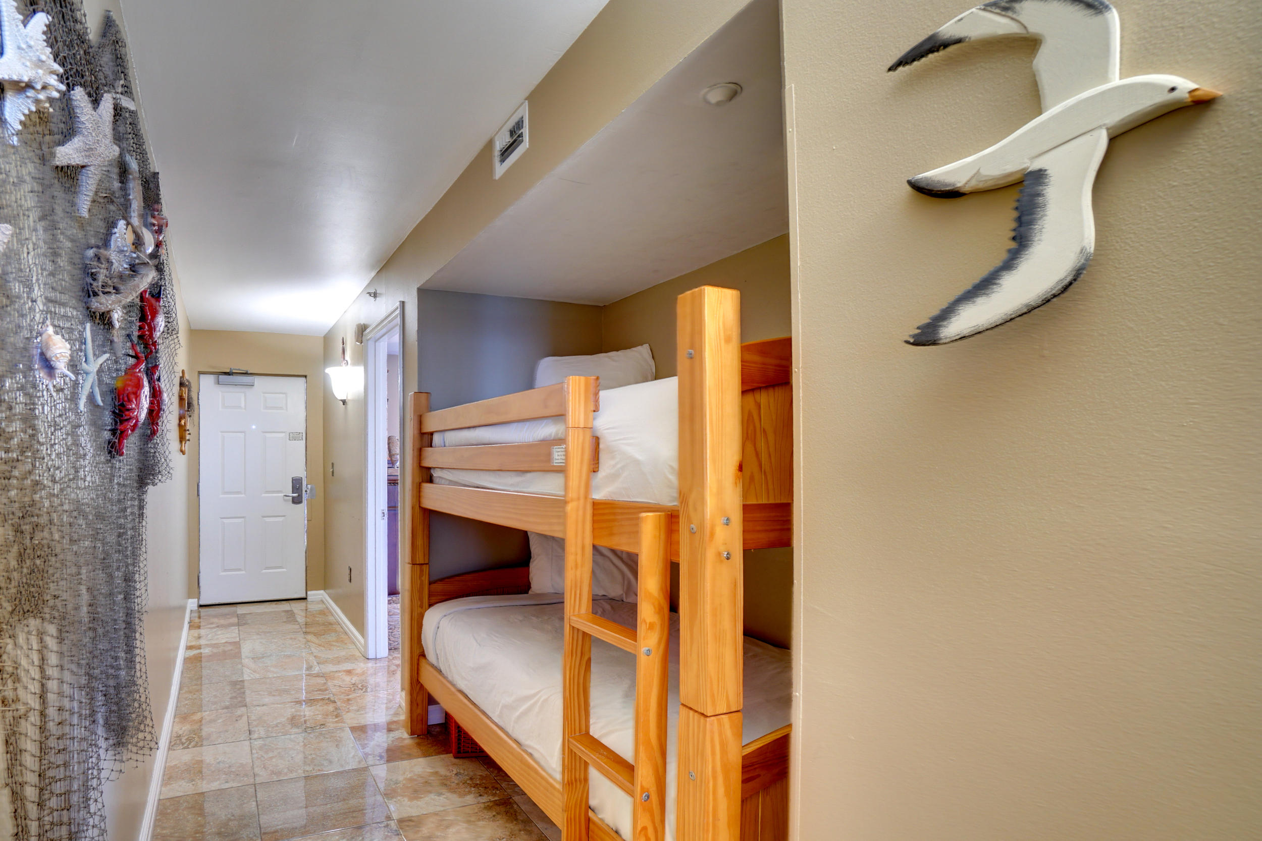 Pelican Beach - Residential