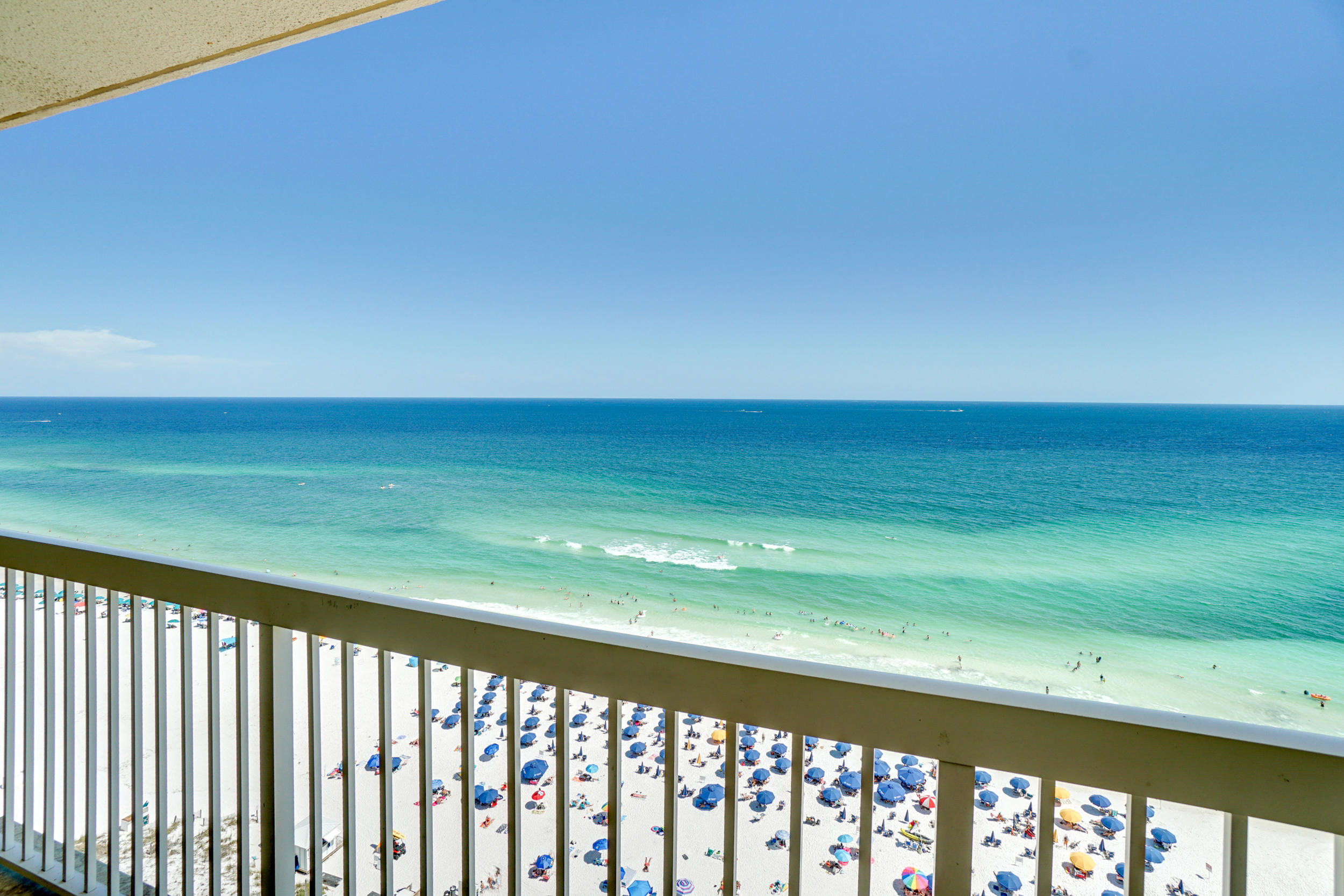Pelican Beach - Residential