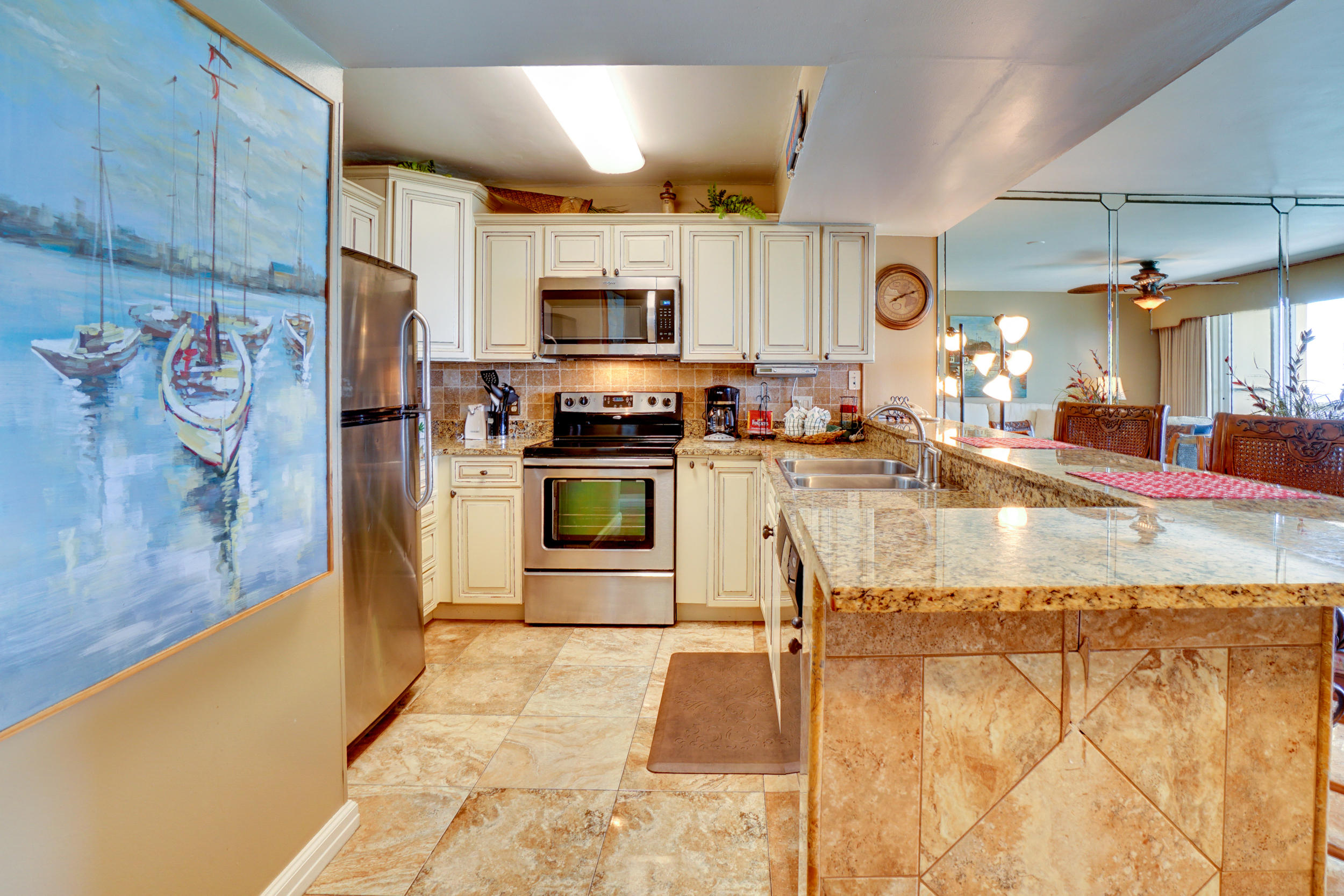 Pelican Beach - Residential