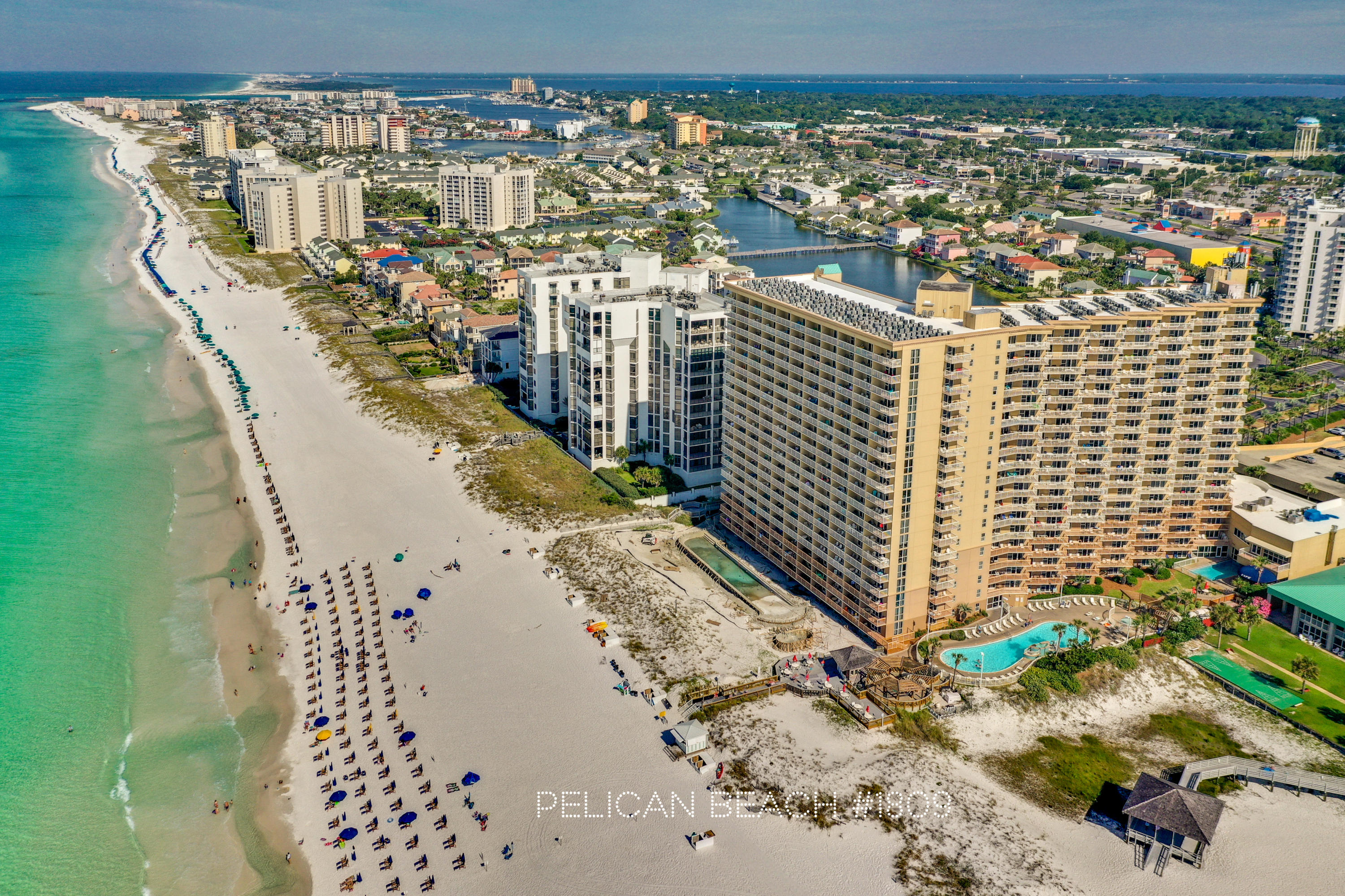Pelican Beach - Residential