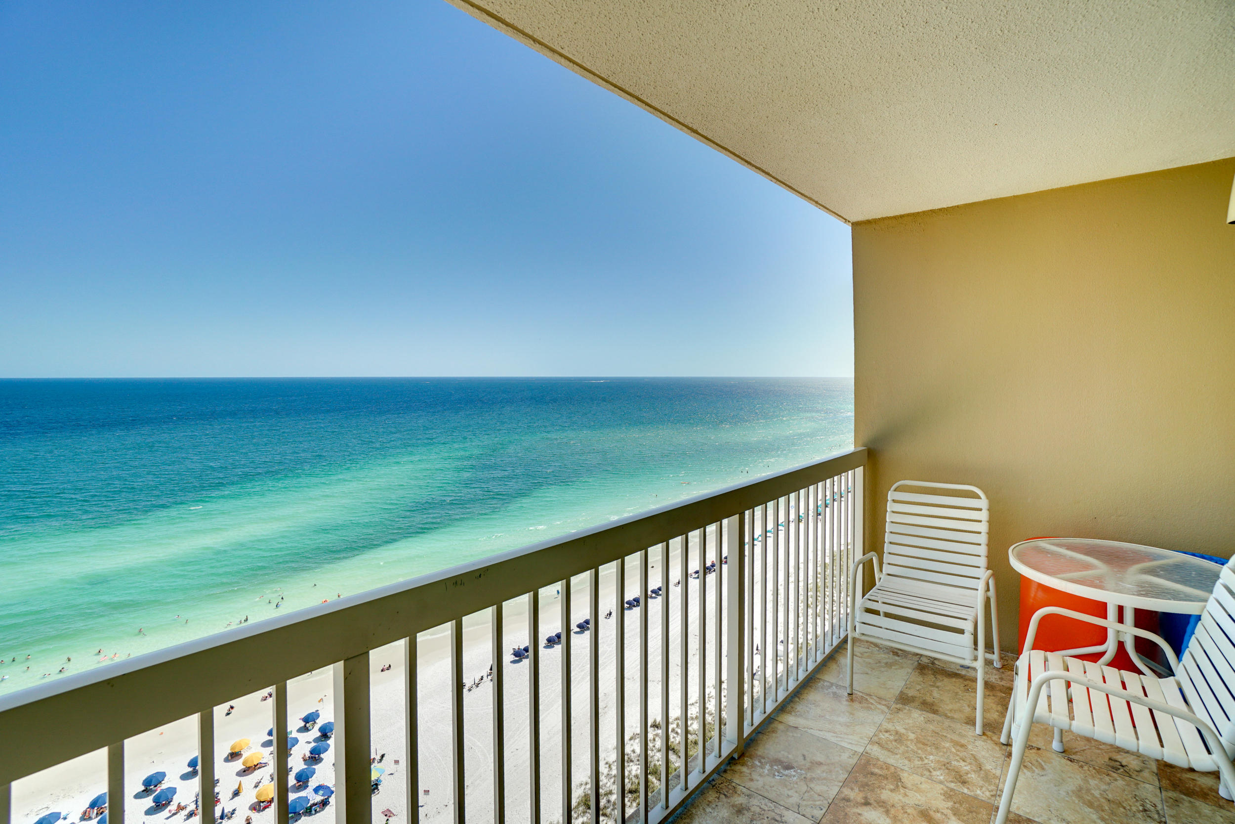 Pelican Beach - Residential
