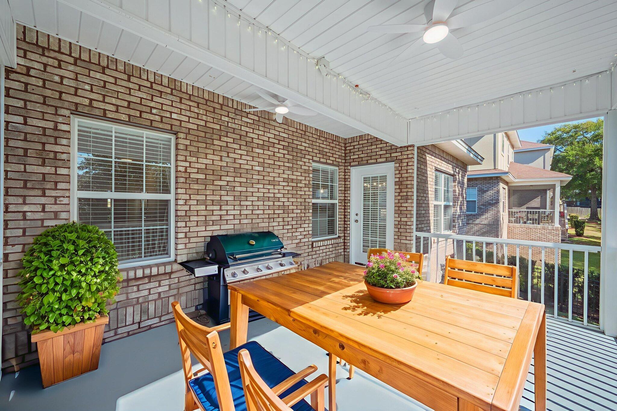 Traditions at Walton Oaks - Residential