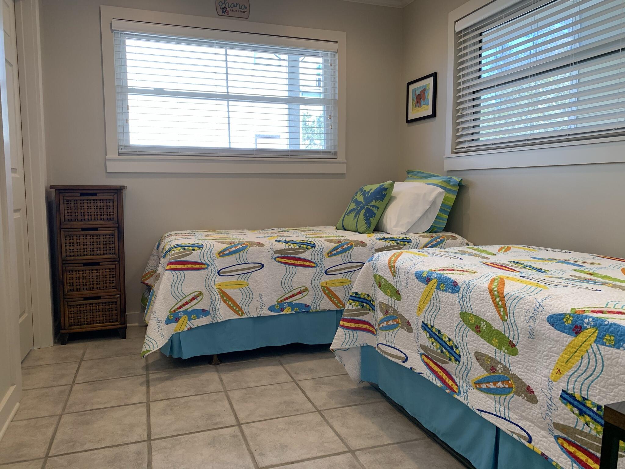 GULF LAKE BEACHES ESTATES - Residential