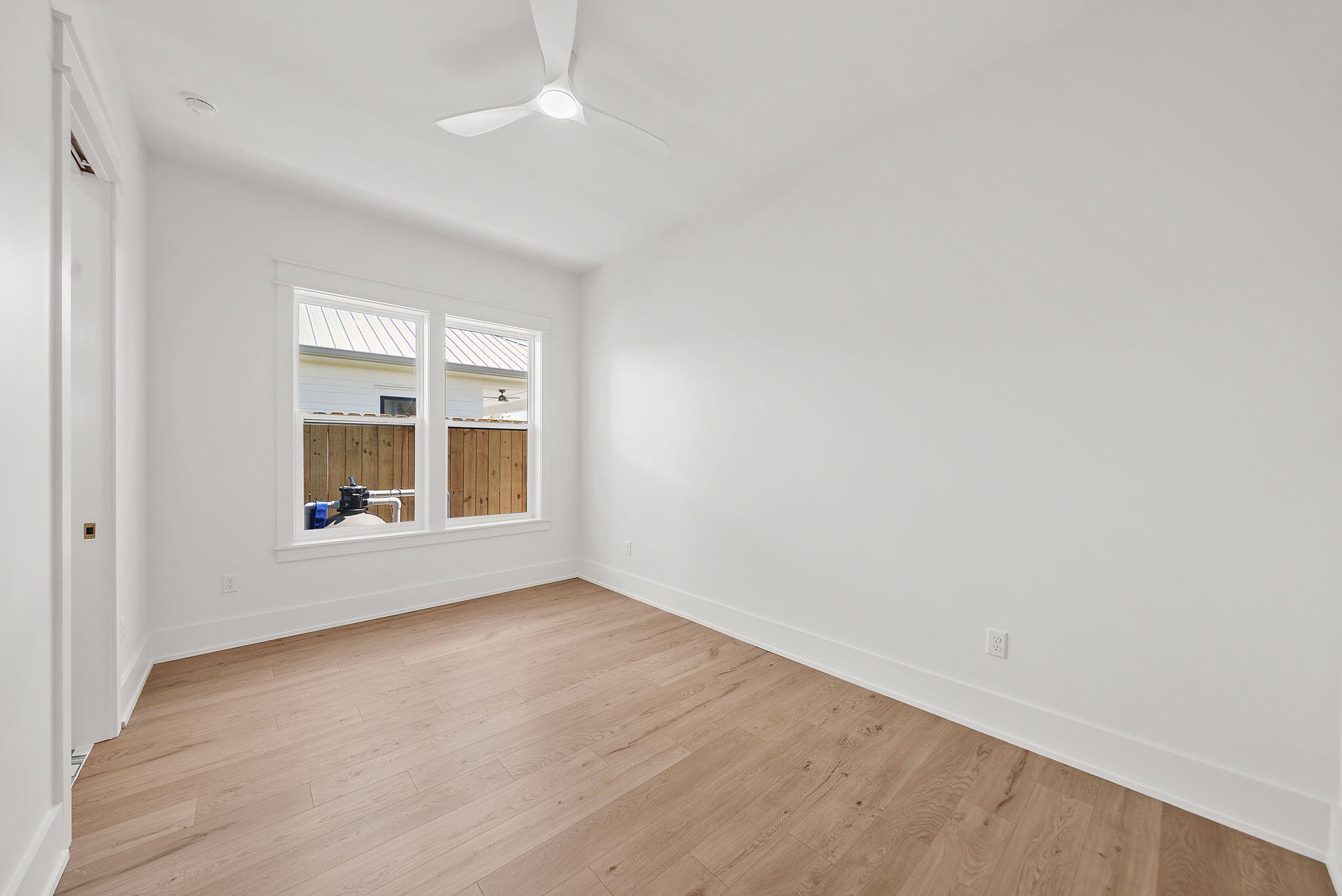 RIVIERA BEACH - Residential