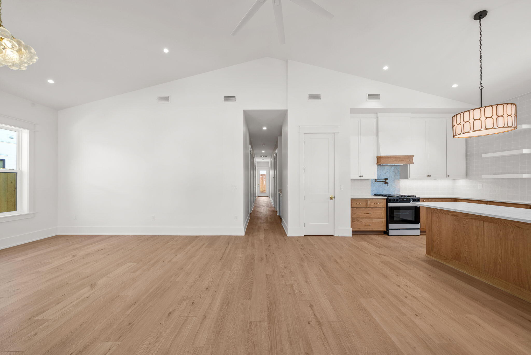 RIVIERA BEACH - Residential