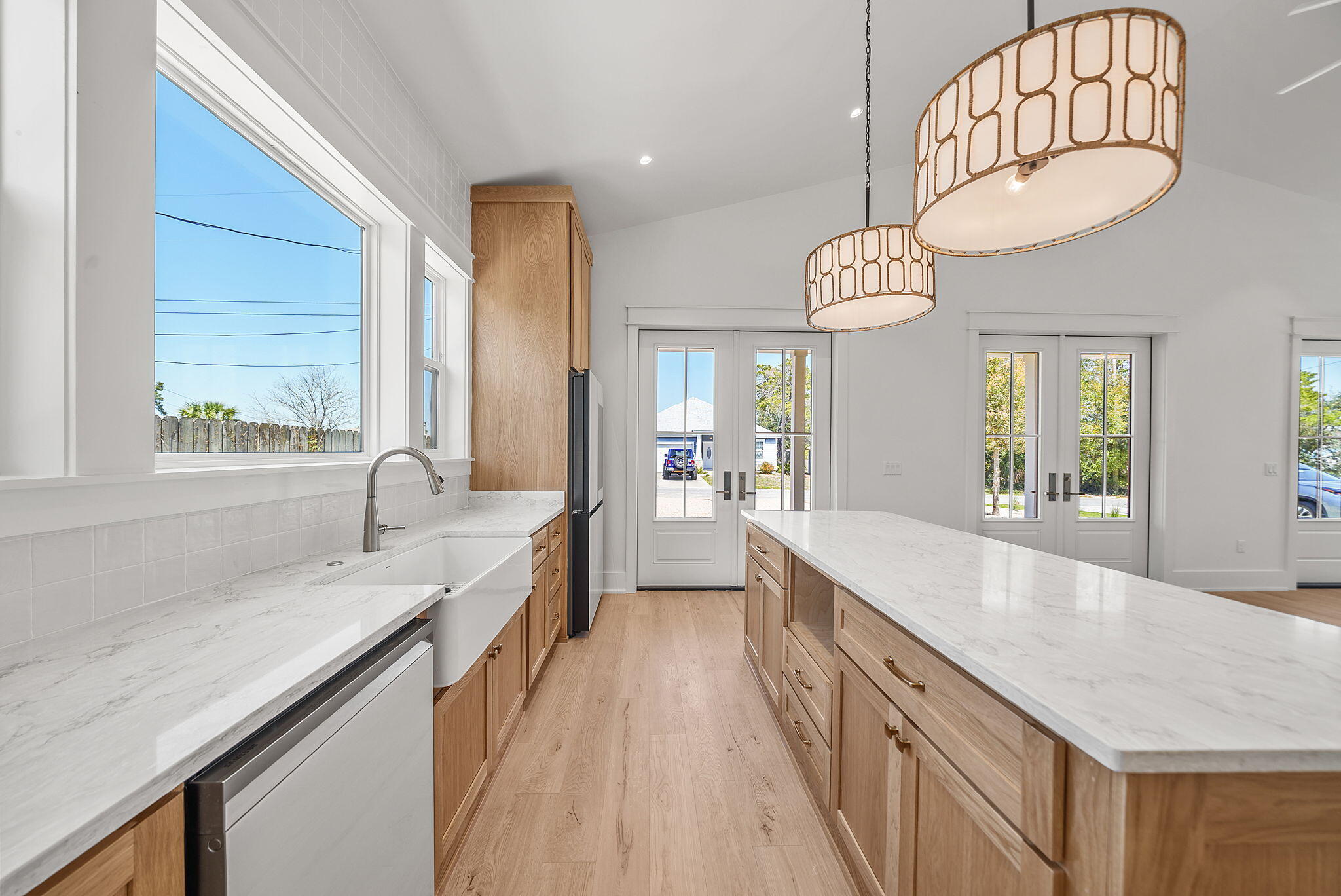 RIVIERA BEACH - Residential